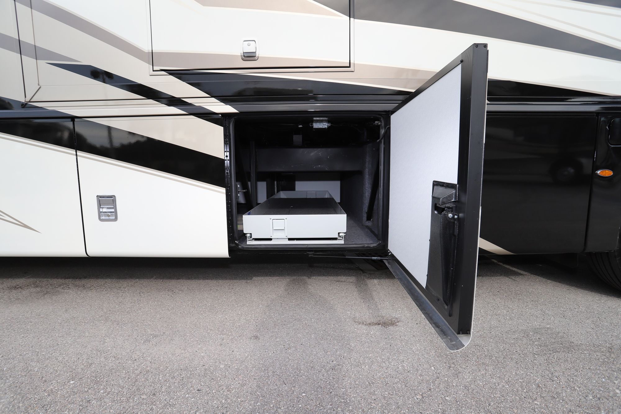 New 2021 Newmar Ventana 4369 Class A  For Sale