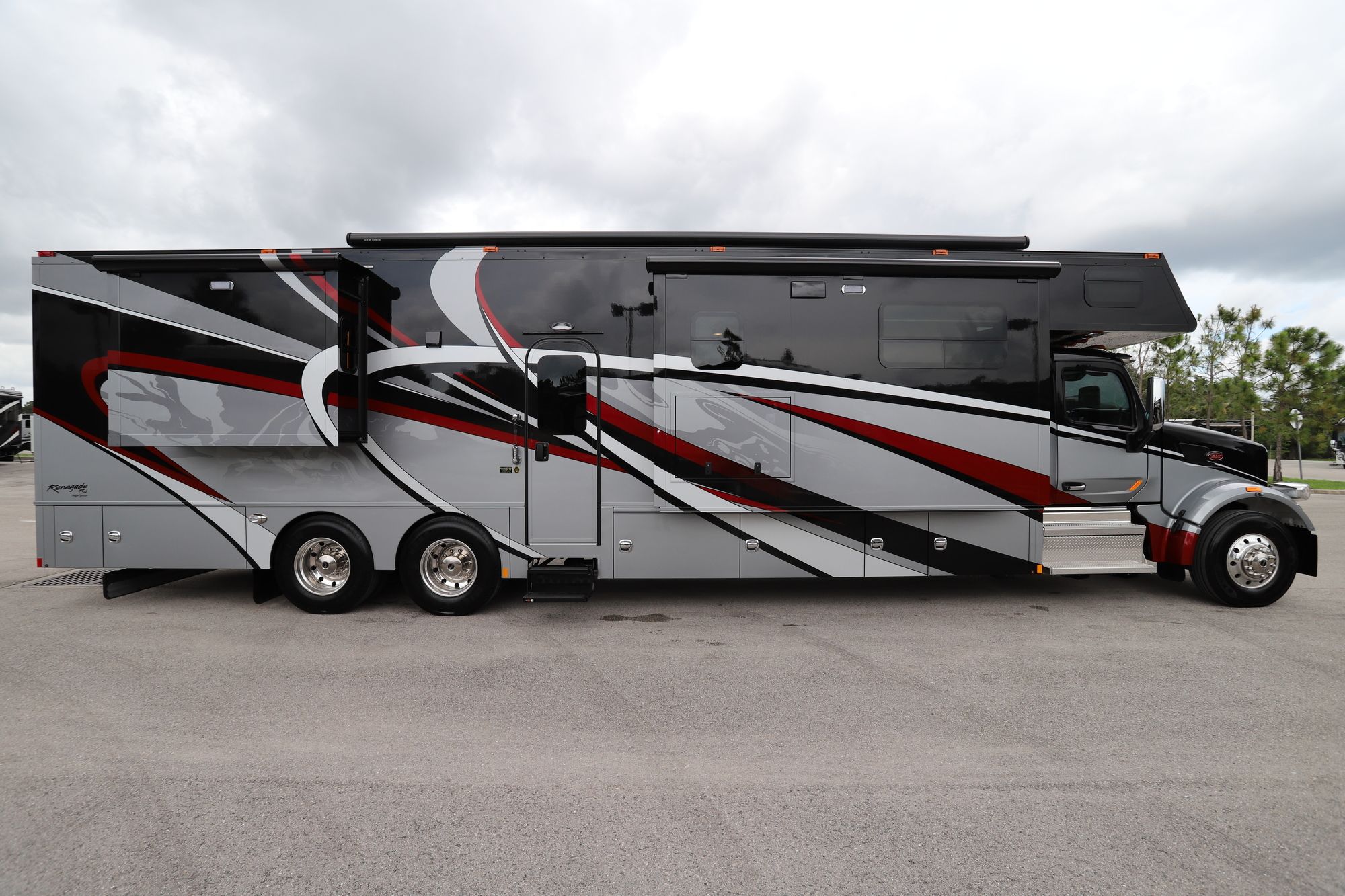 New 2021 Renegade Rv Classic 45CMR Super C  For Sale