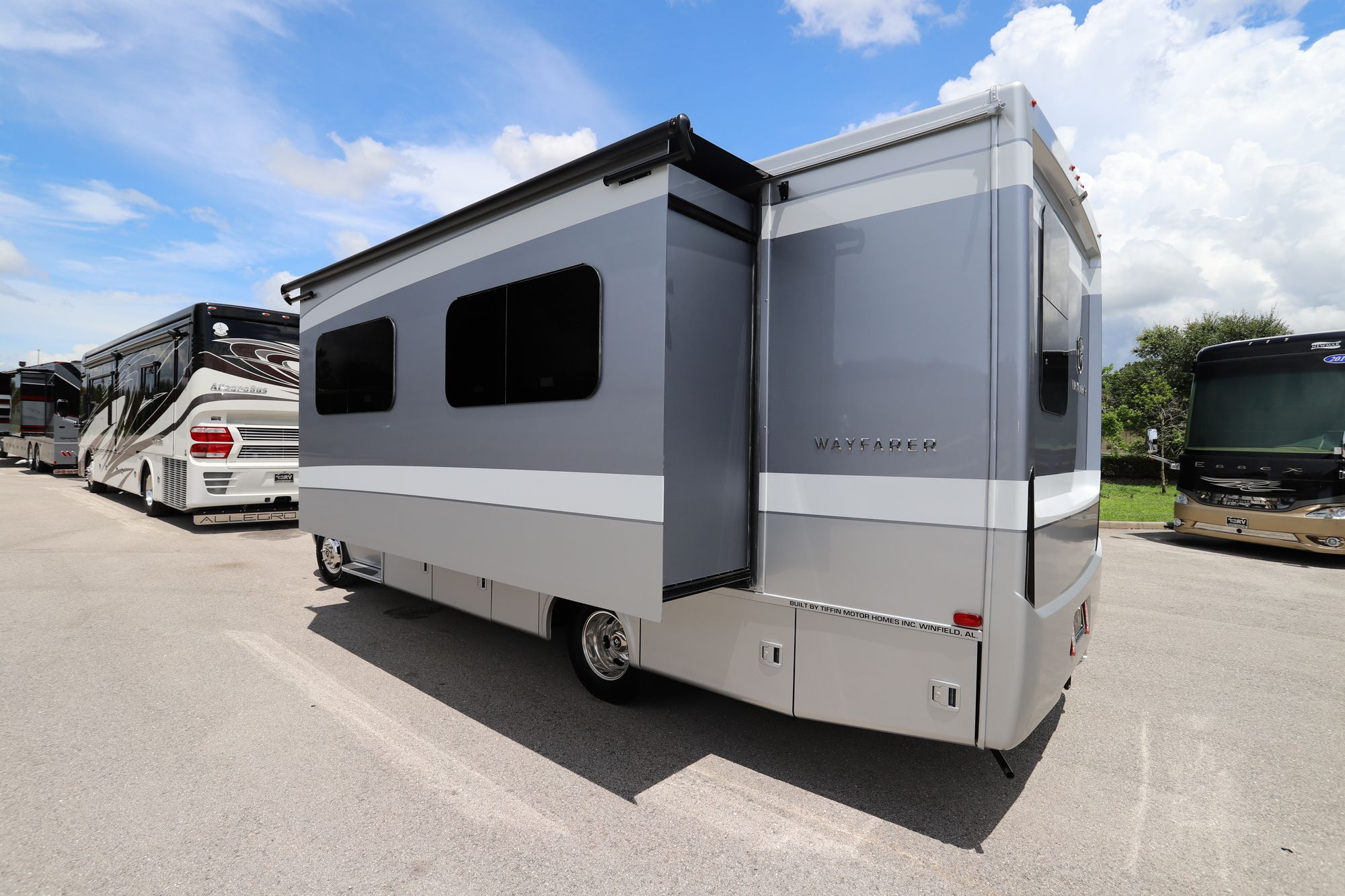 New 2021 Tiffin Motor Homes Wayfarer 25RW Class C  For Sale