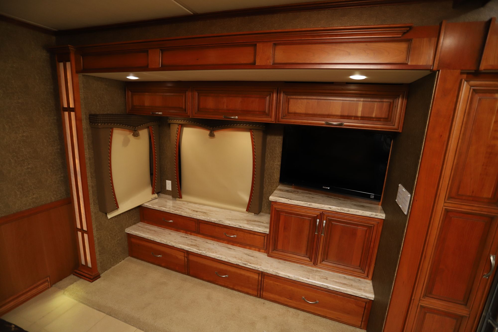 Used 2012 Newmar Mountain Aire 4344 Class A  For Sale