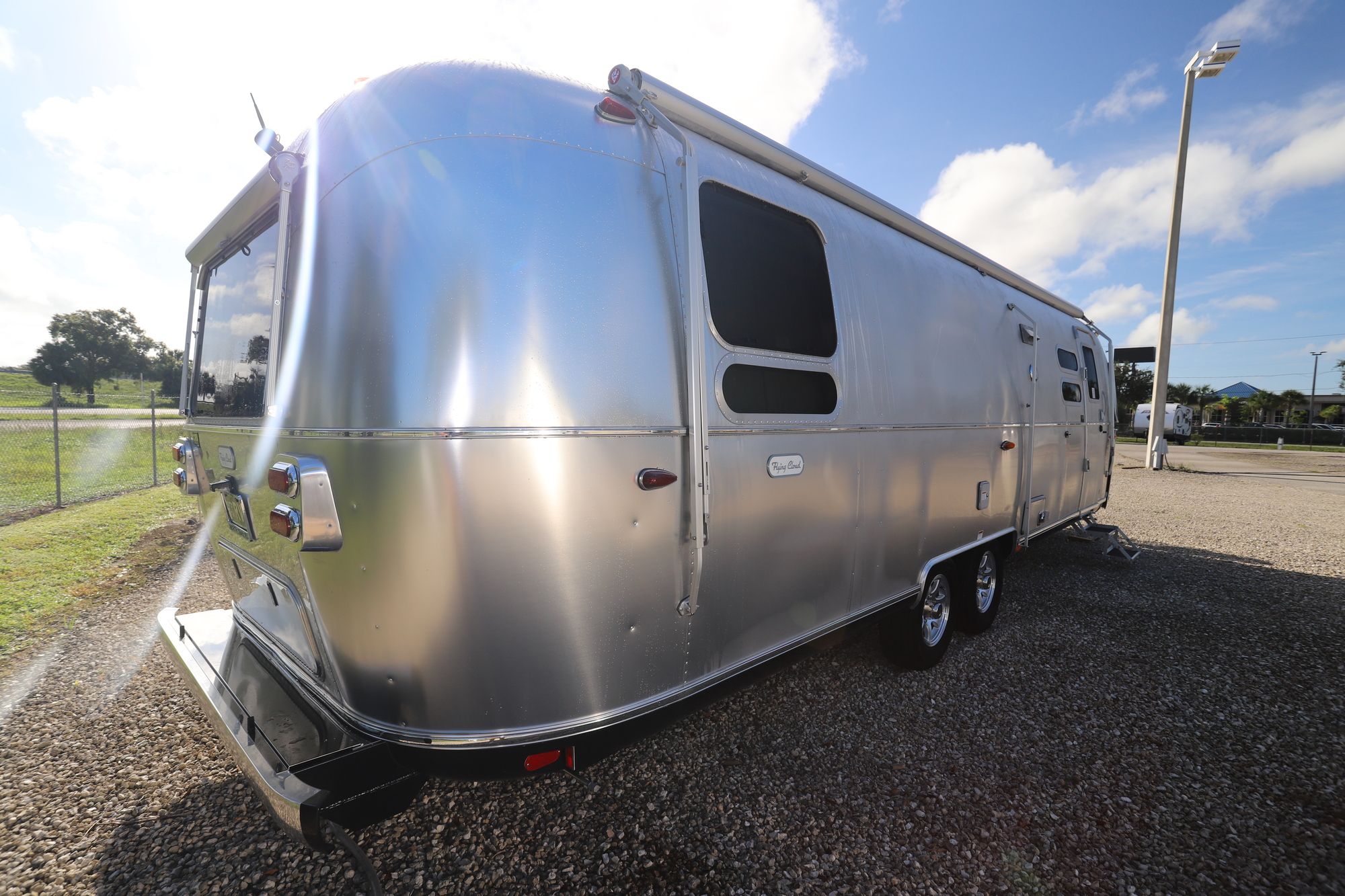 New 2021 Airstream Flying Cloud 30RB Travel Trailer  For Sale