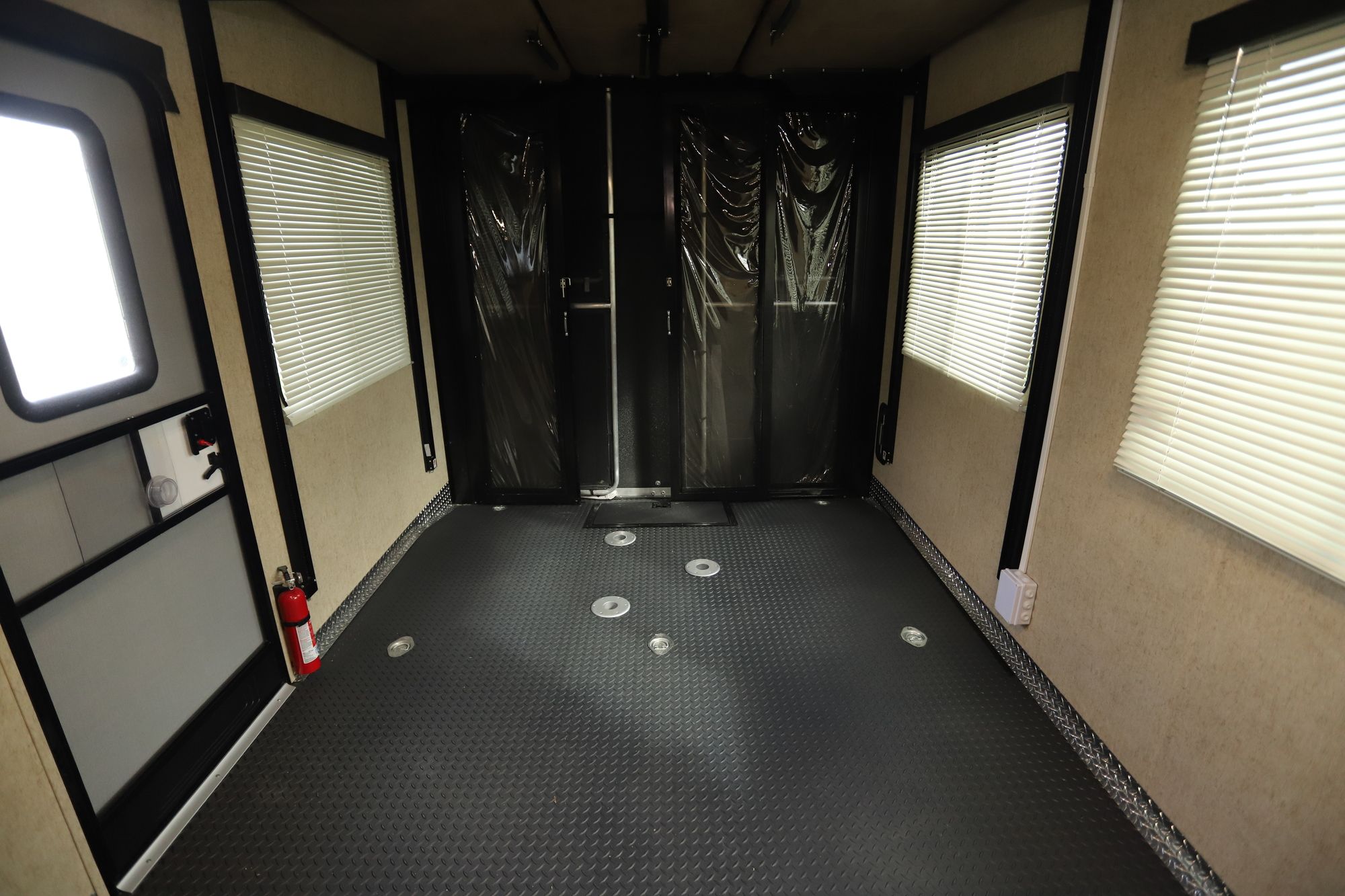 Used 2014 Heartland Rv Cyclone 4000 Fifth Wheel  For Sale