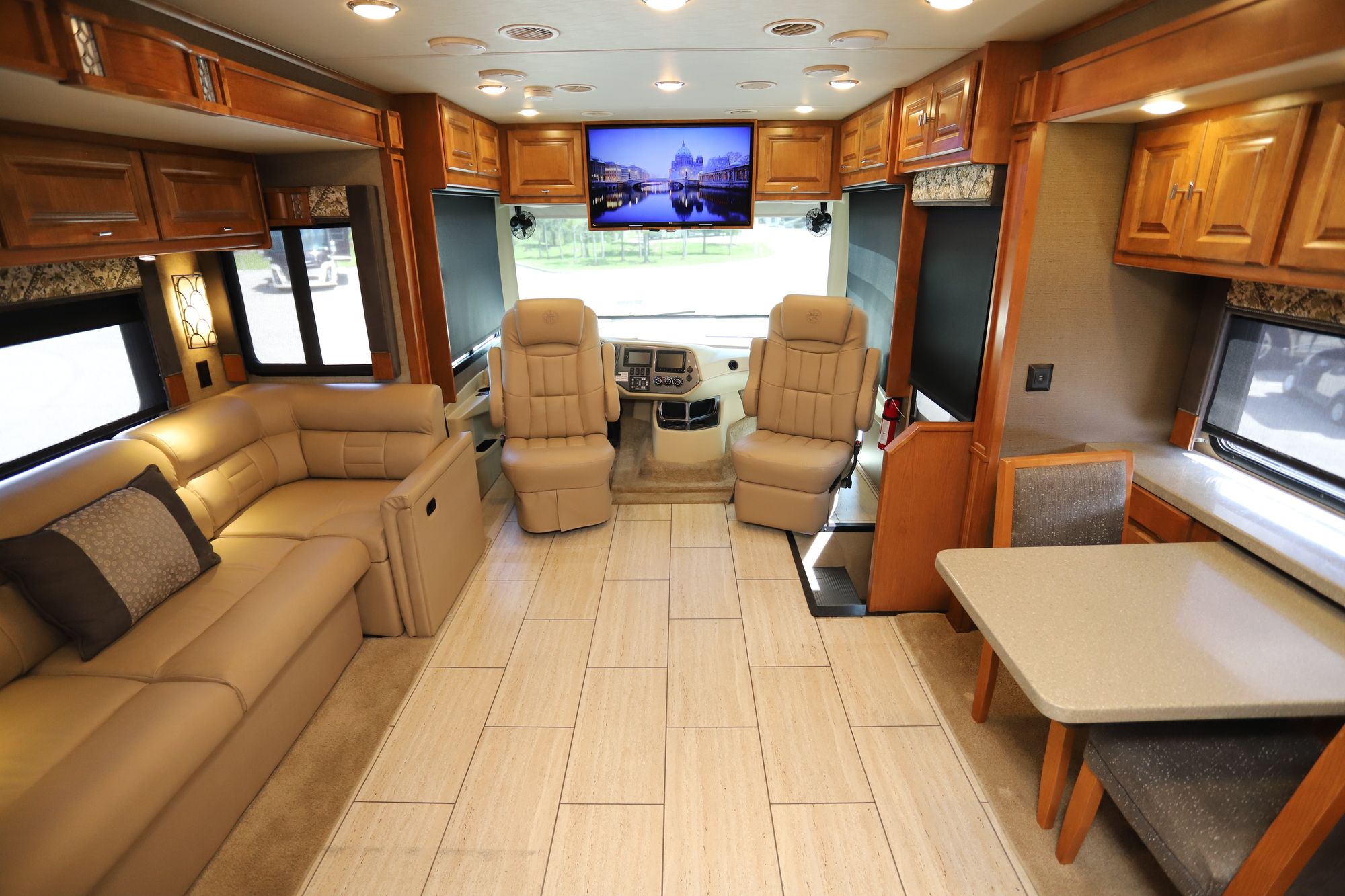 Used 2018 Tiffin Motor Homes Allegro 34PA Class A  For Sale