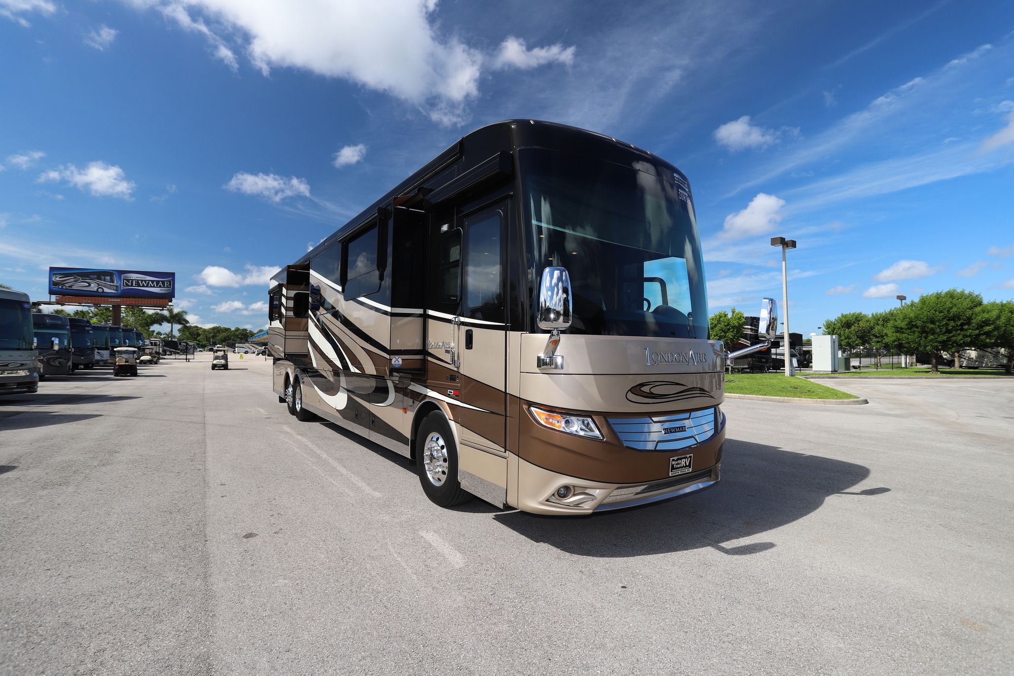 Used 2017 Newmar London Aire 4519 Class A  For Sale