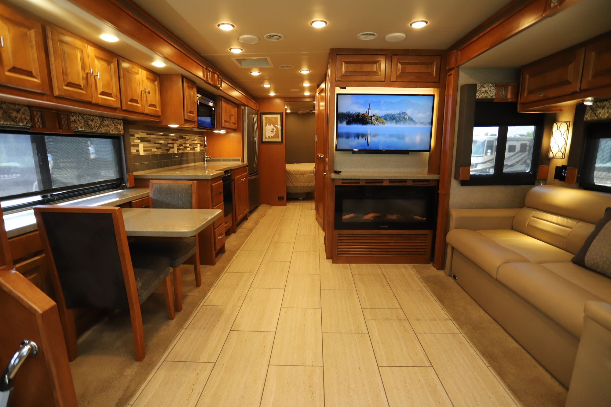 Used 2018 Tiffin Motor Homes Allegro 34PA Class A  For Sale