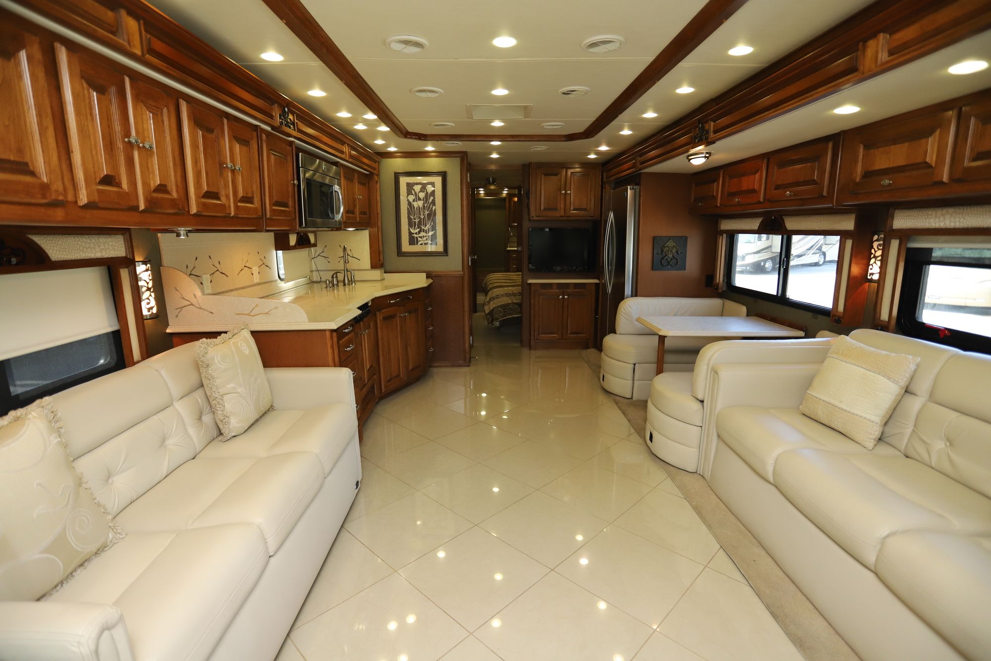 Used 2013 Tiffin Motor Homes Phaeton 40QBH Class A  For Sale