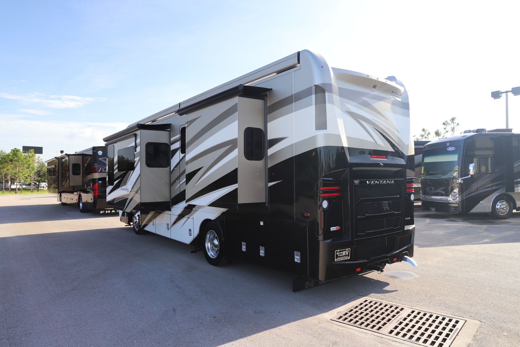 New 2021 Newmar Ventana 3412 Class A  For Sale