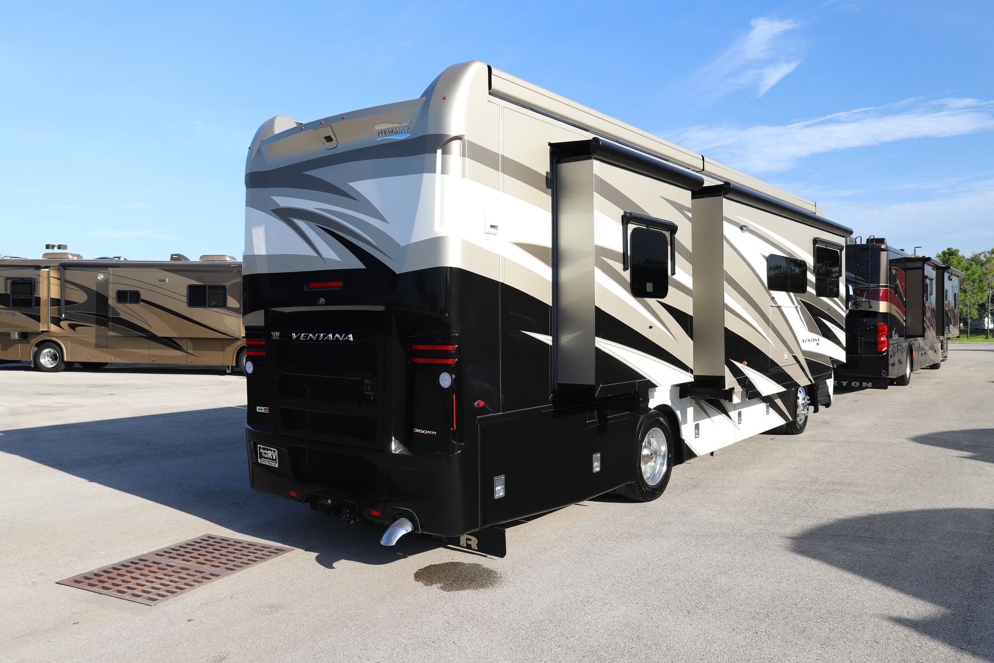 New 2021 Newmar Ventana 3412 Class A  For Sale