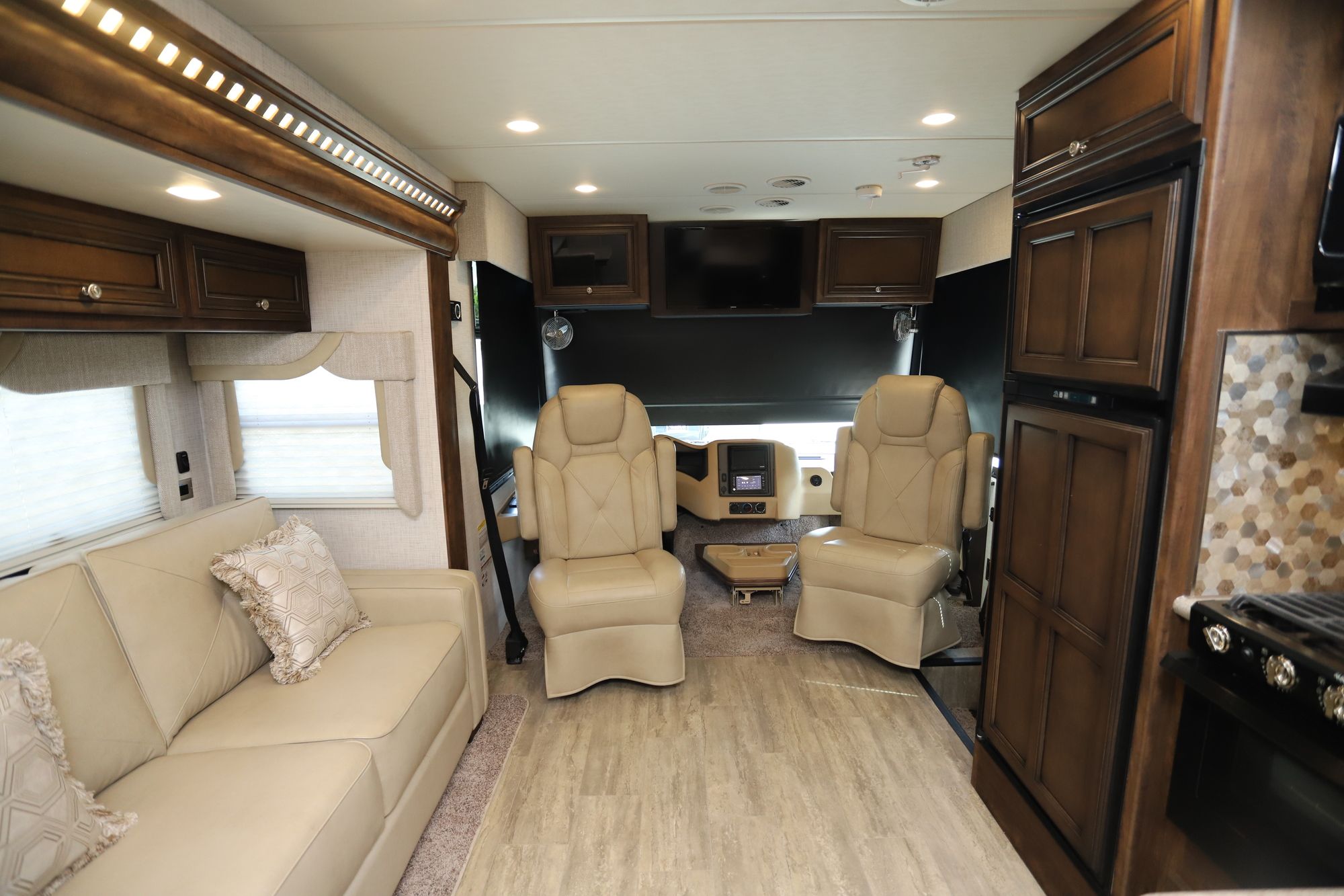 New 2021 Newmar Bay Star Sport 2702 Class A  For Sale