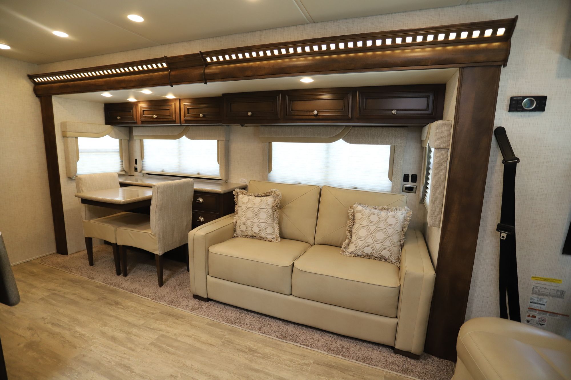 New 2021 Newmar Bay Star Sport 2702 Class A  For Sale