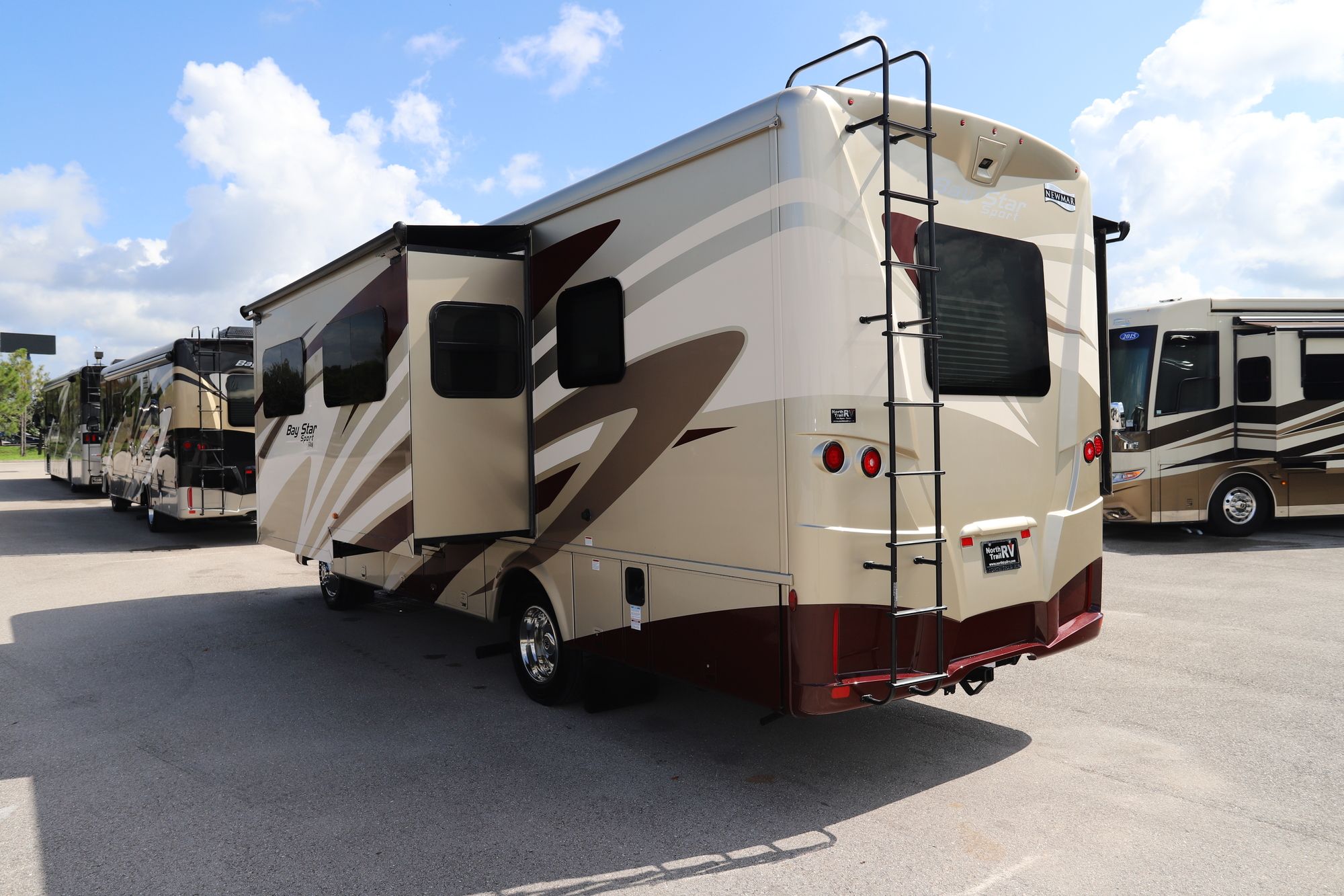 New 2021 Newmar Bay Star Sport 2702 Class A  For Sale