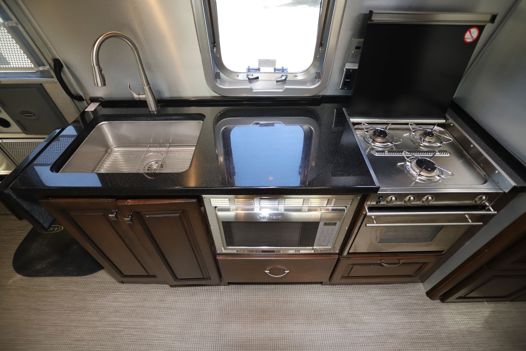 Used 2018 Airstream Classic 30RB Travel Trailer  For Sale