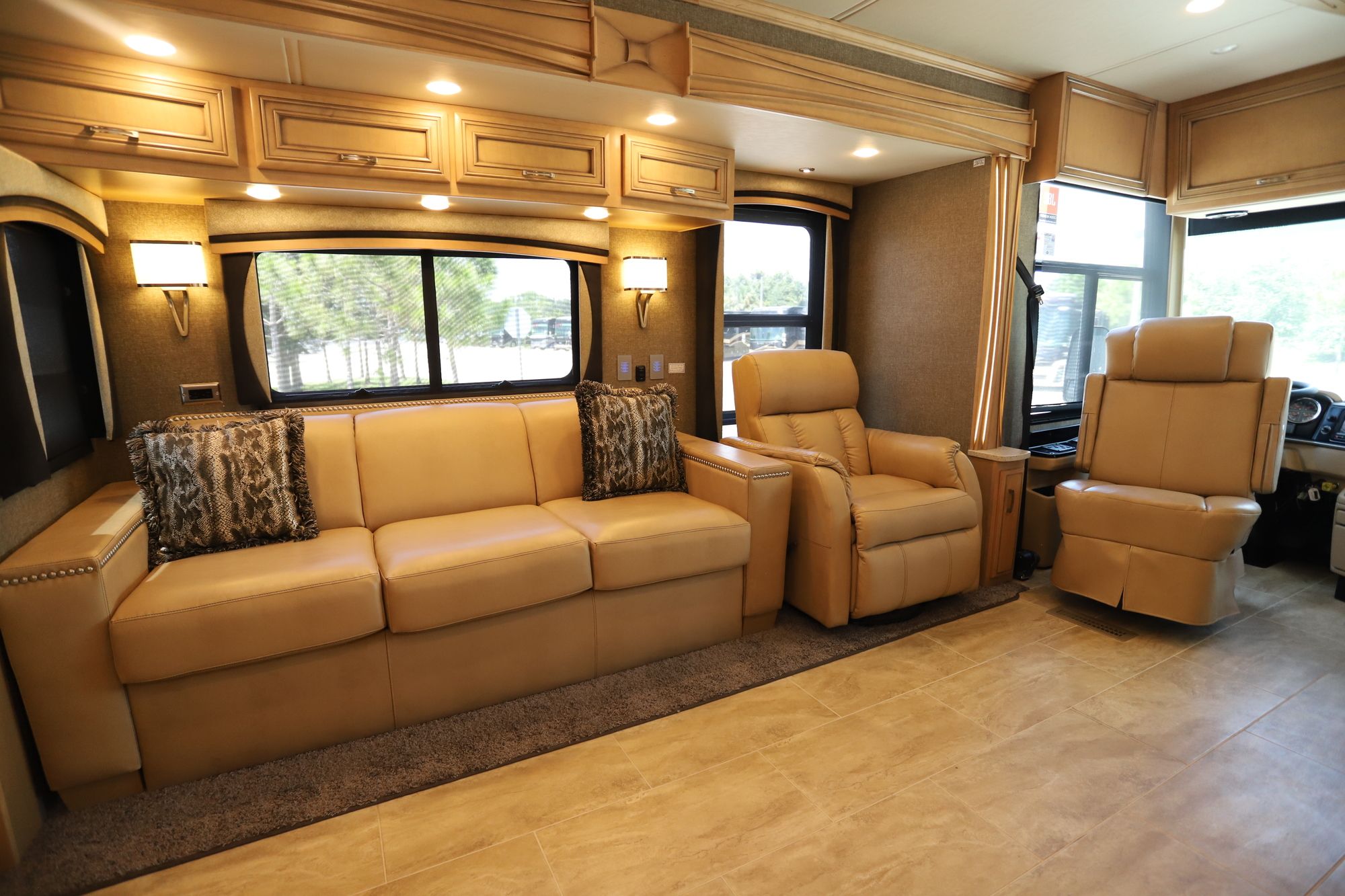 New 2019 Newmar Ventana Le 3412 Class A  For Sale