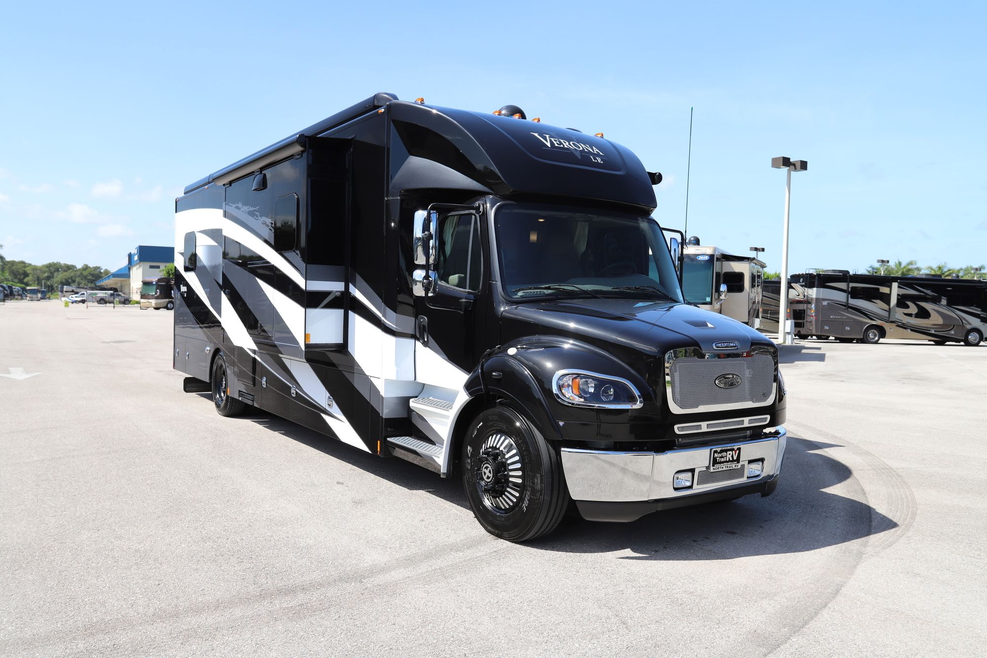 New 2021 Renegade Rv Verona Le 38LDG Super C  For Sale