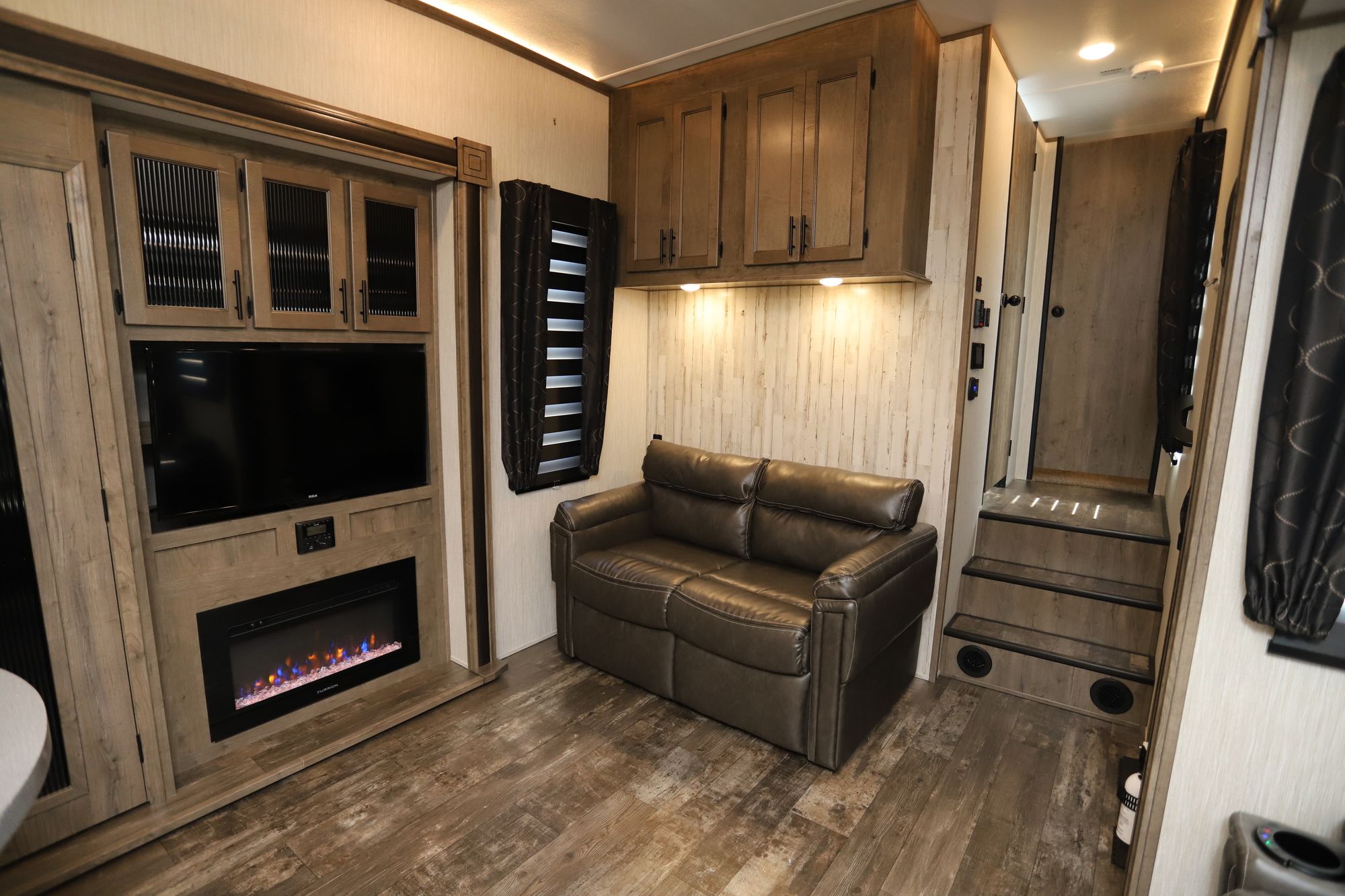 Used 2020 Forest River Sabre 311 KT Fifth Wheel  For Sale