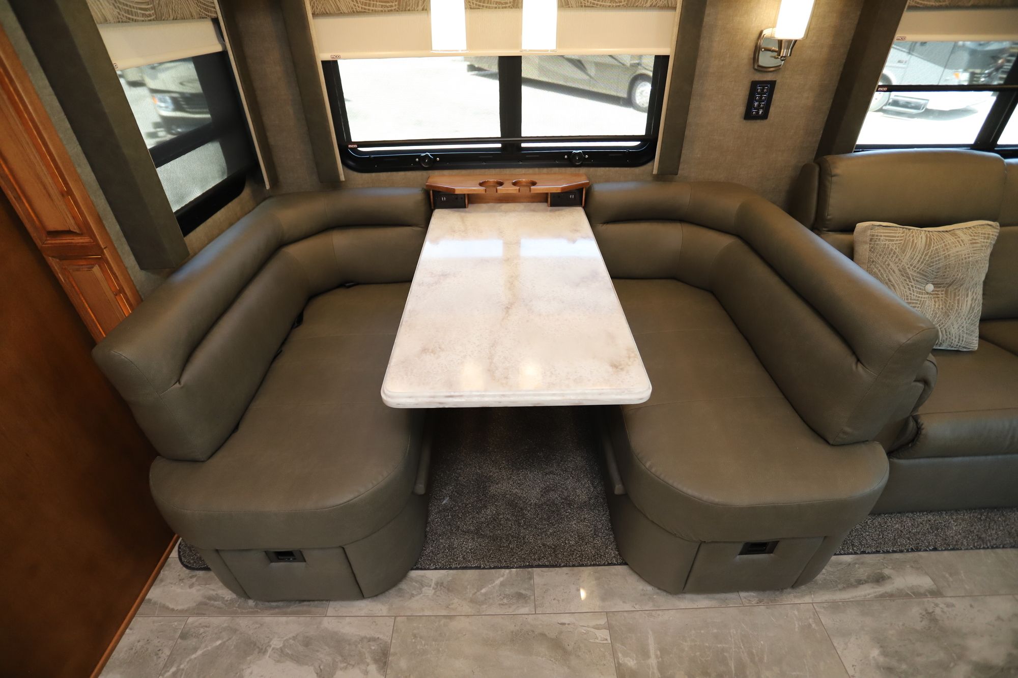 New 2021 Renegade Rv Verona Le 38LDG Super C  For Sale