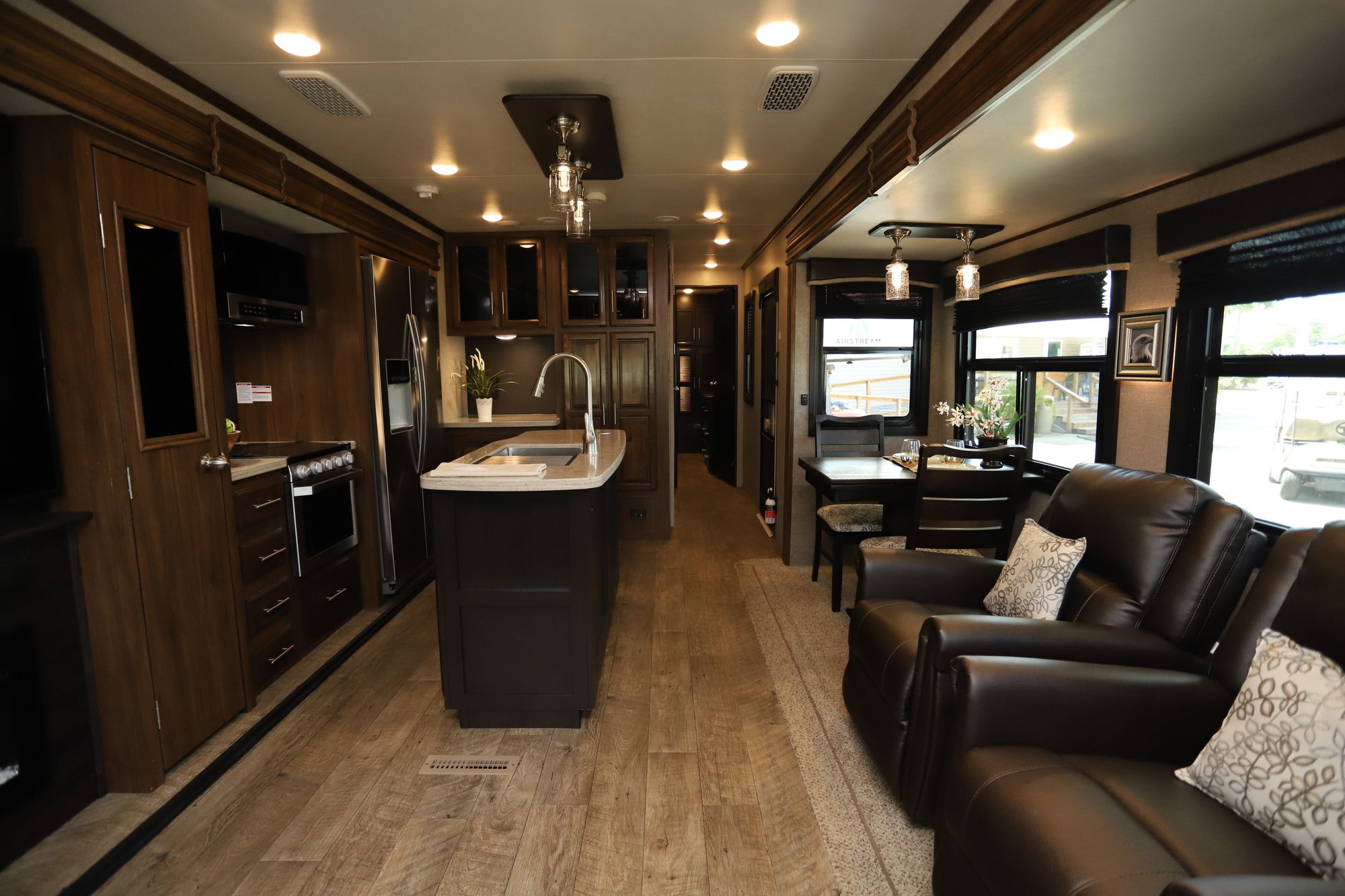 Used 2019 Jayco Eagle 330RSTS Travel Trailer  For Sale