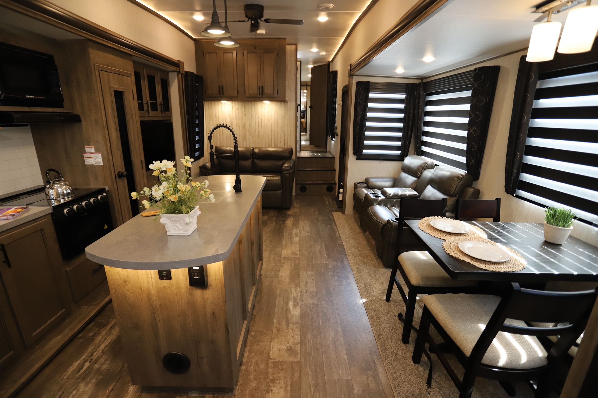 Used 2020 Forest River Sabre 311 KT Fifth Wheel  For Sale