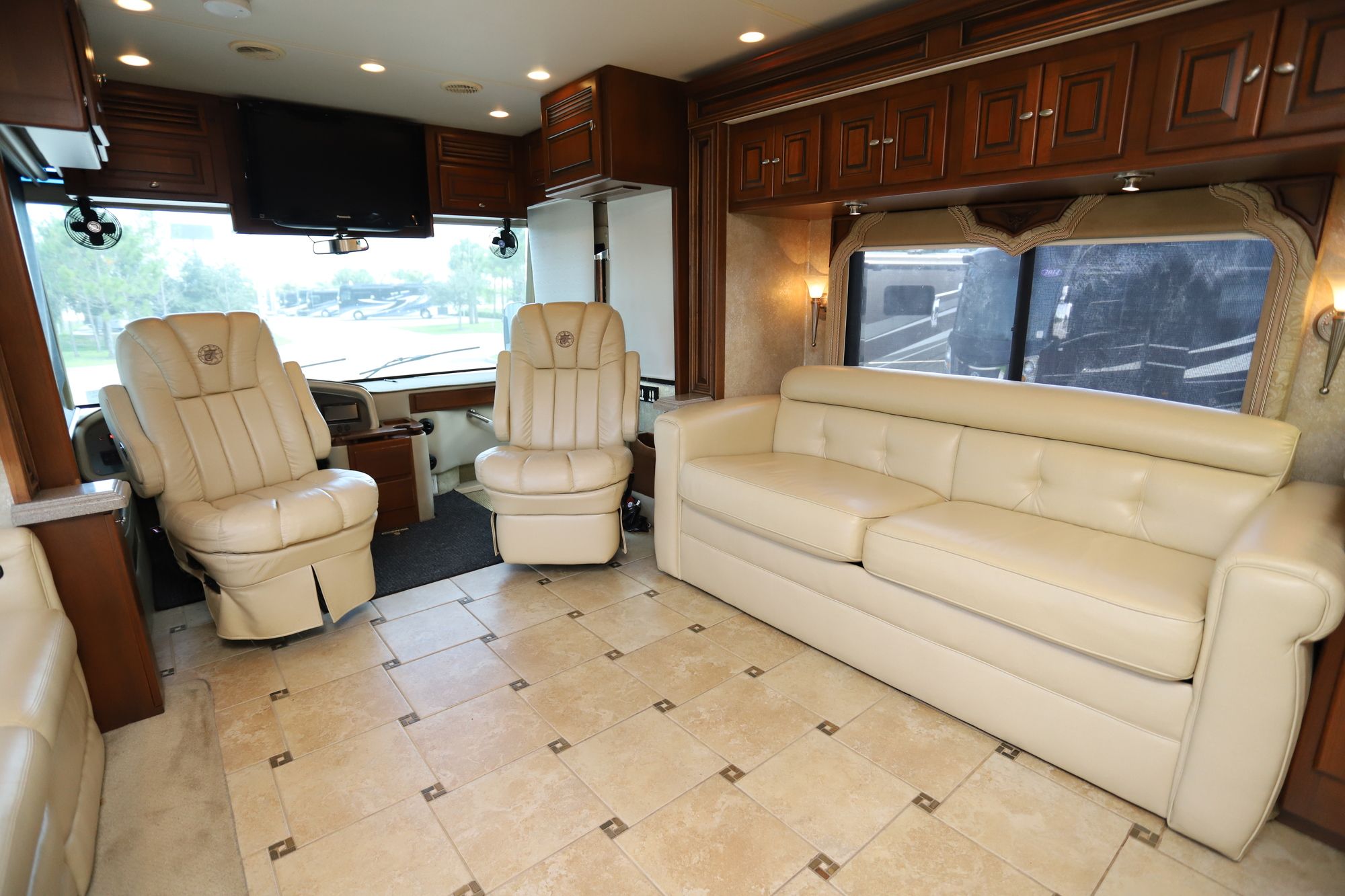 Used 2009 Tiffin Motor Homes Allegro Bus 43QRP Class A  For Sale