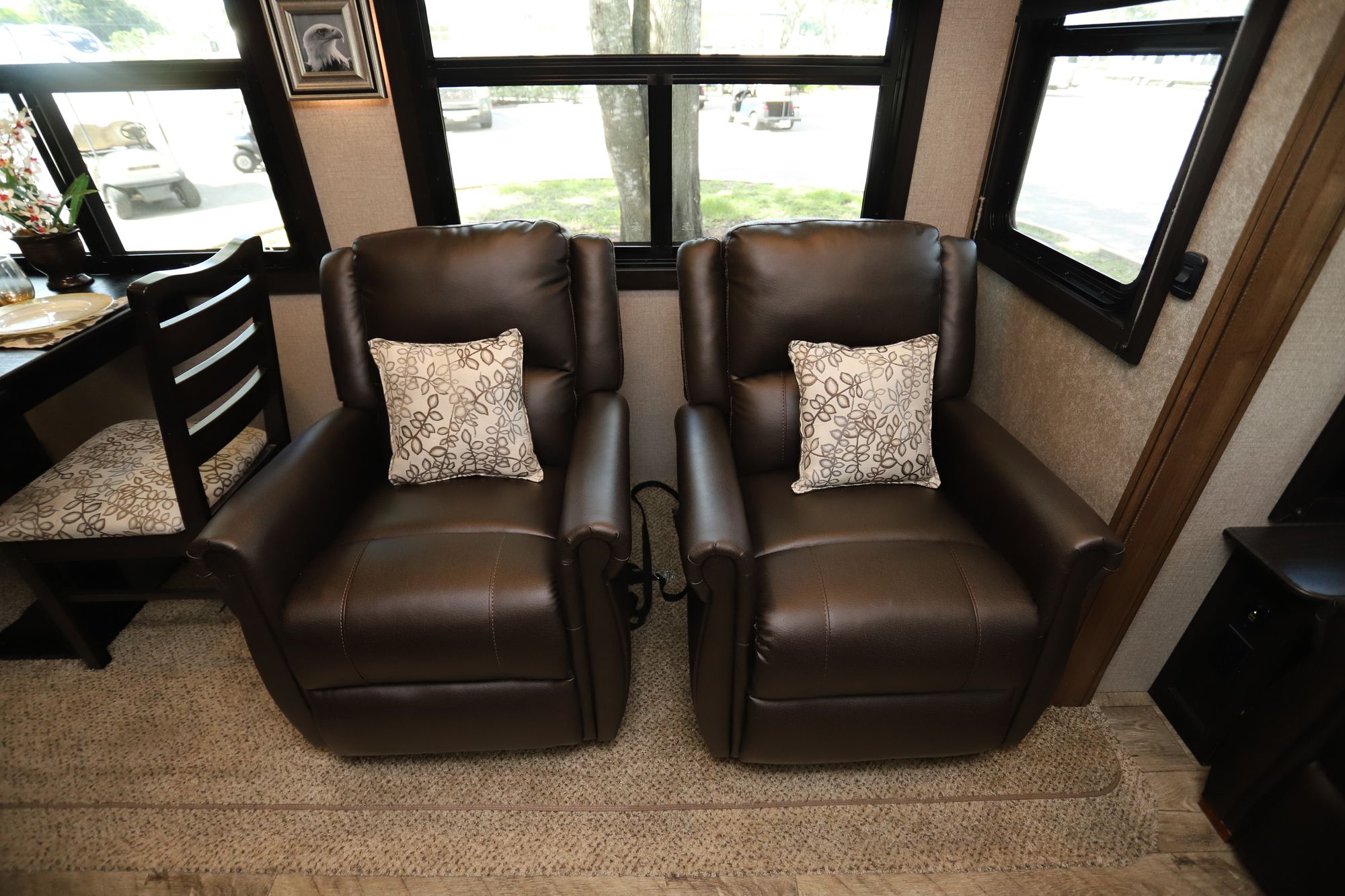 Used 2019 Jayco Eagle 330RSTS Travel Trailer  For Sale