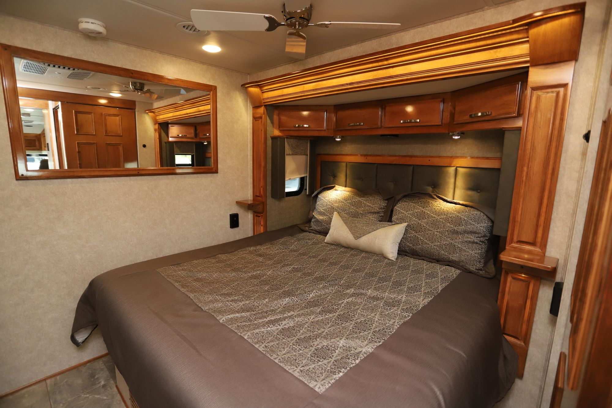 New 2021 Renegade Rv Verona Le 38LDG Super C  For Sale