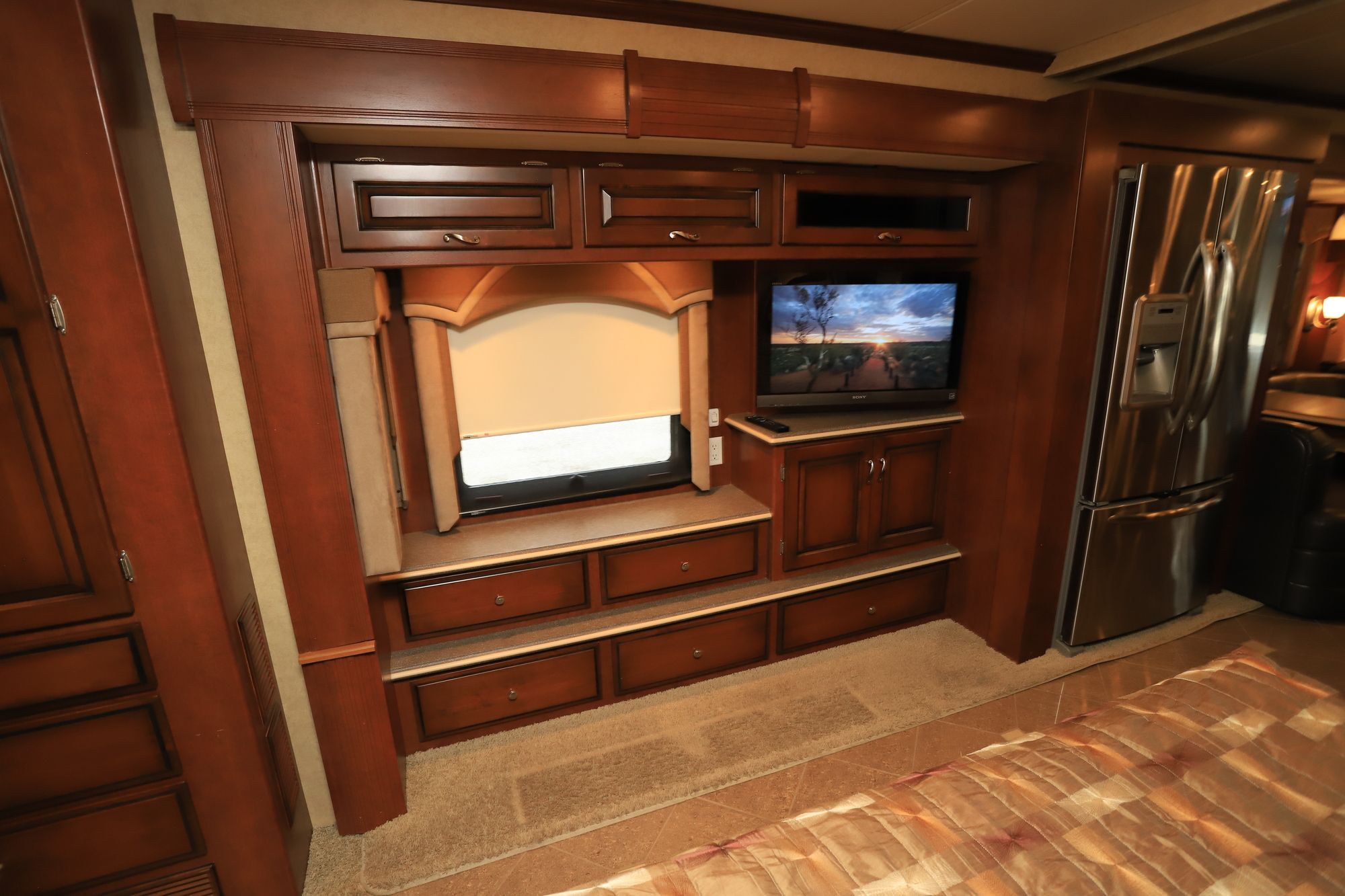 Used 2011 Newmar Ventana 3962 Class A  For Sale