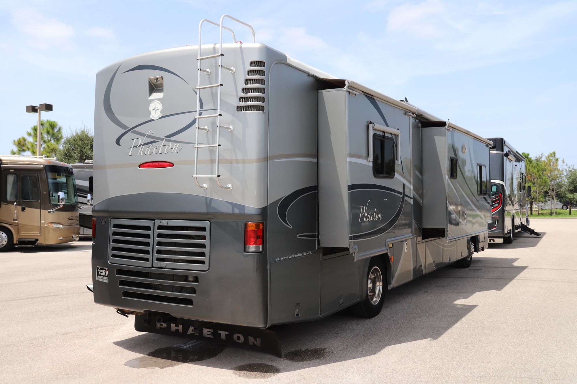 Used 2020 Tiffin Motor Homes Wayfarer 25QW Class C  For Sale