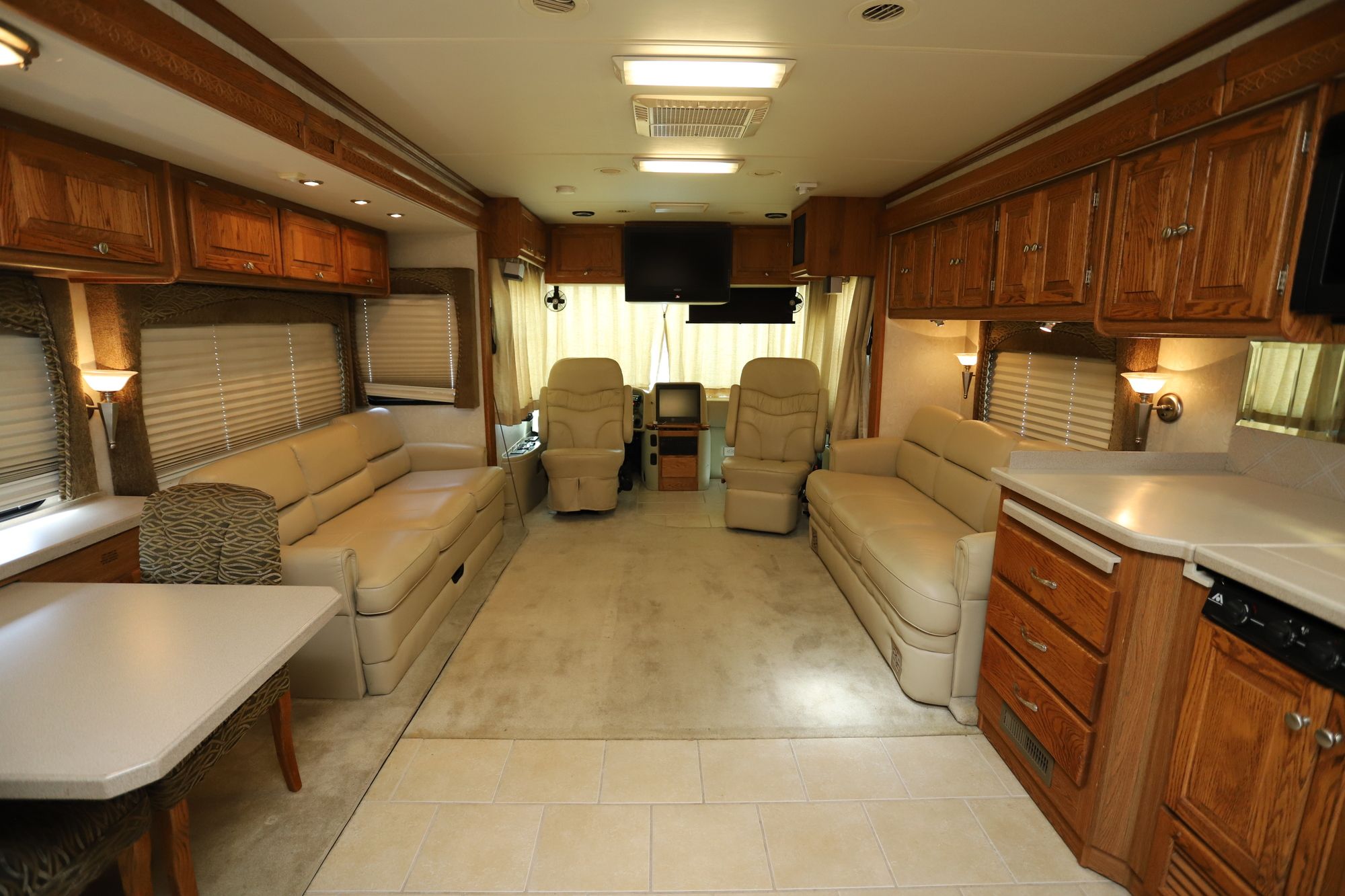 Used 2020 Tiffin Motor Homes Wayfarer 25QW Class C  For Sale