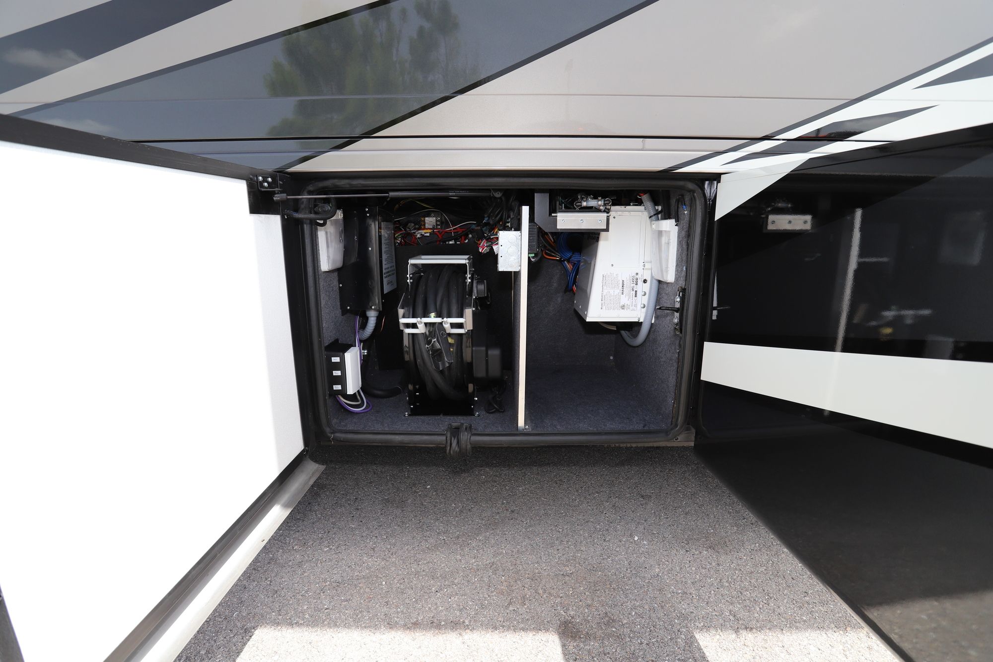 Used 2020 Newmar Super Star 4058 Super C  For Sale