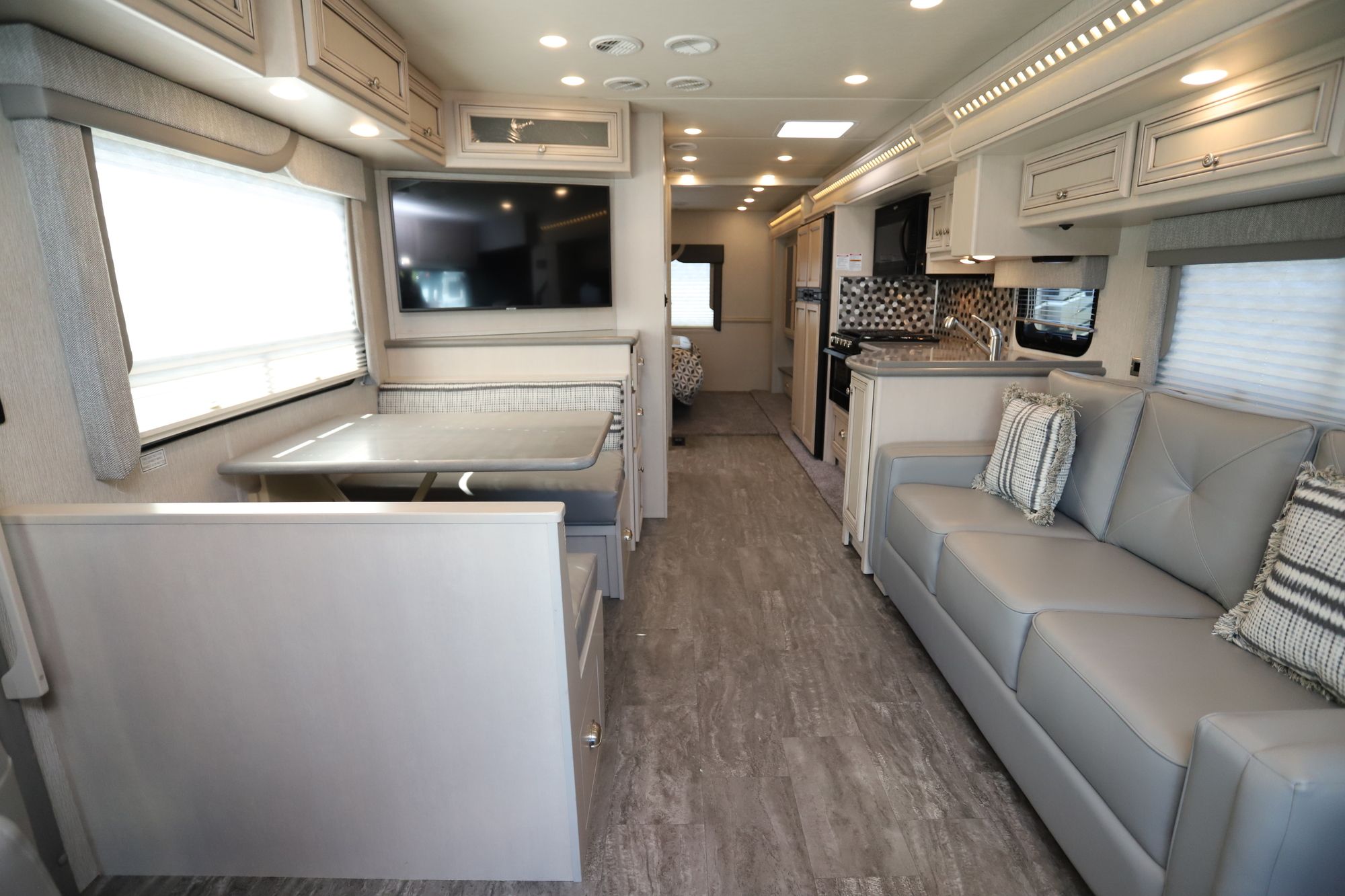 New 2021 Newmar Bay Star Sport 3014 Class A  For Sale