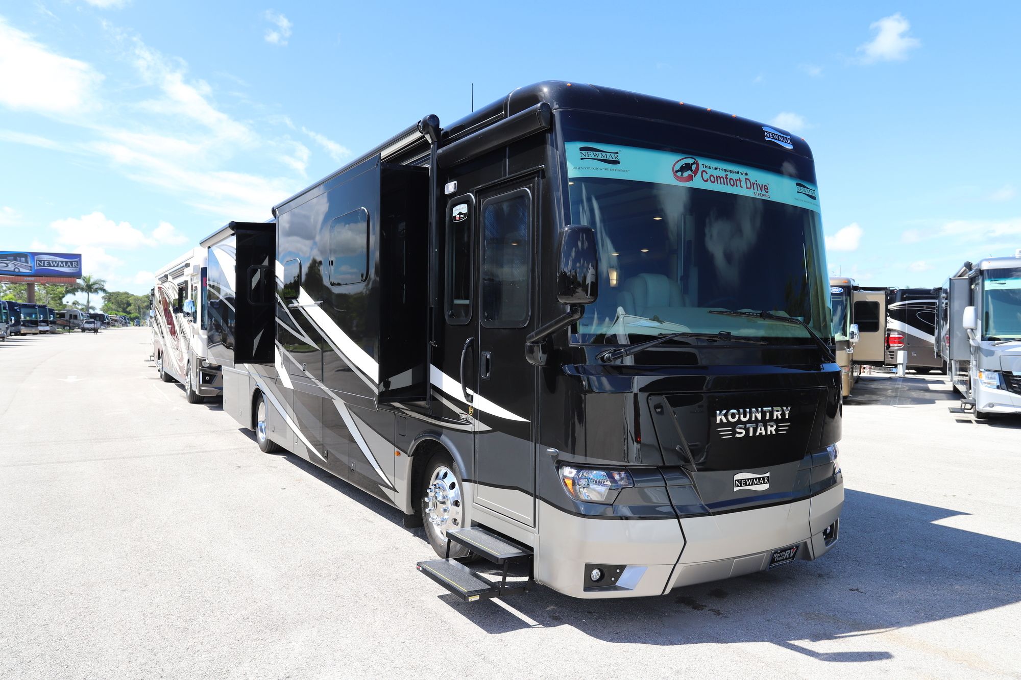 New 2021 Newmar Kountry Star 3709 Class A  For Sale