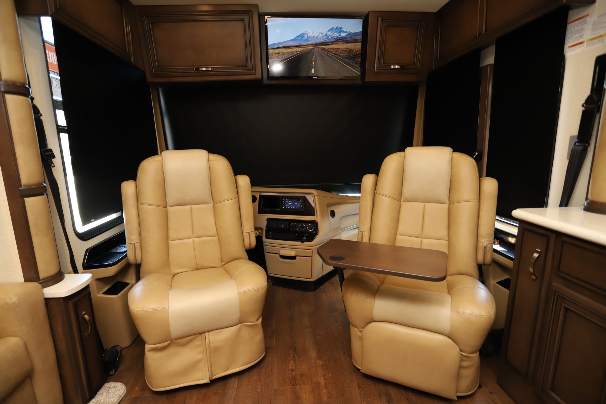 New 2021 Newmar Kountry Star 3709 Class A  For Sale