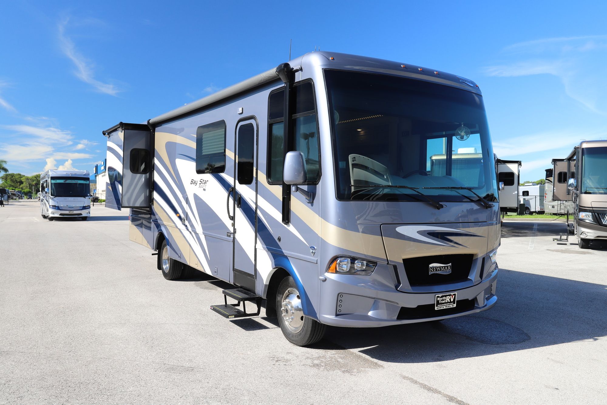 New 2021 Newmar Bay Star Sport 3014 Class A  For Sale