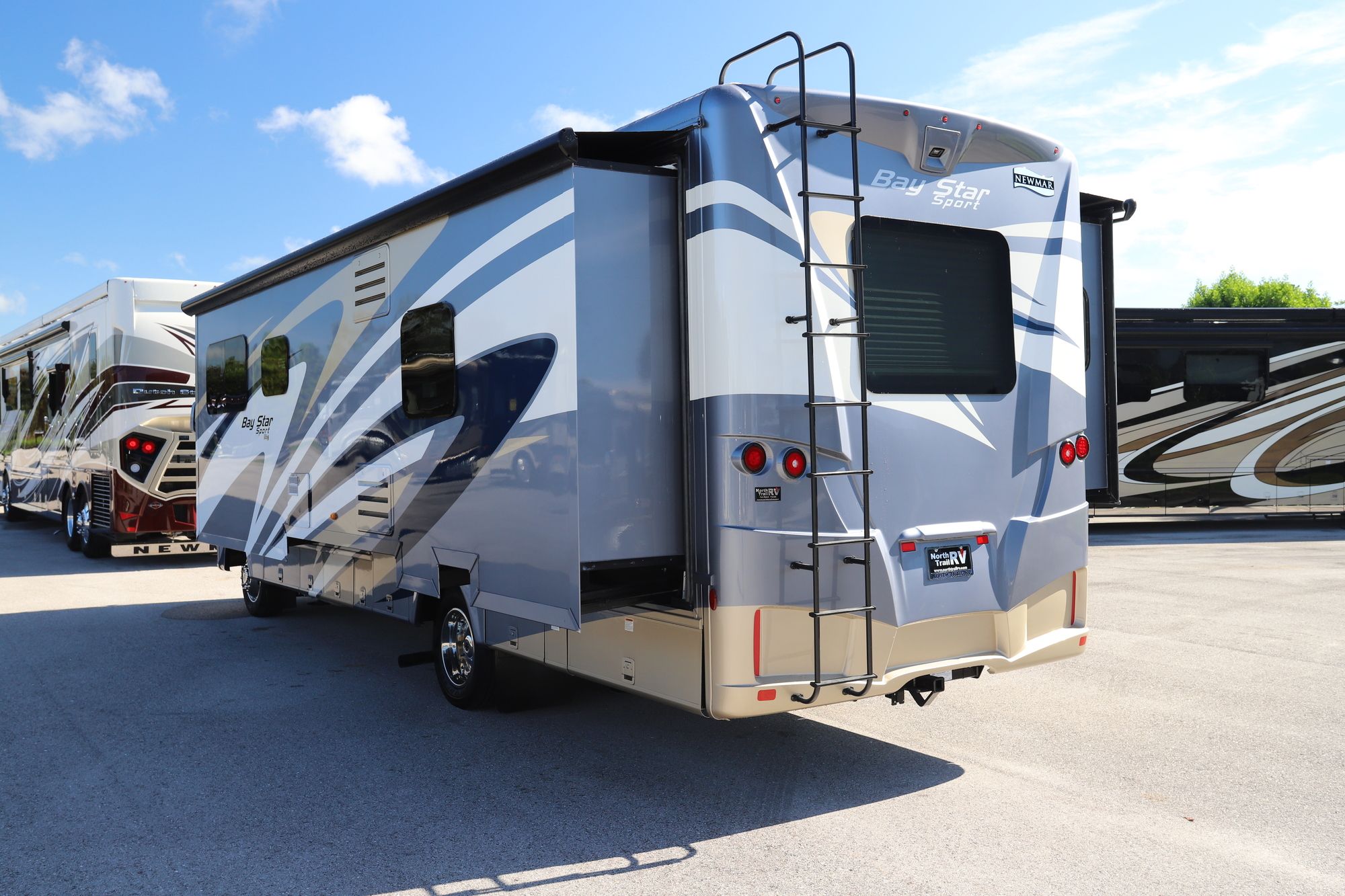 New 2021 Newmar Bay Star Sport 3014 Class A  For Sale