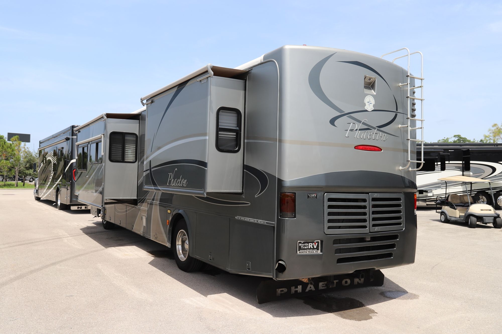 Used 2005 Tiffin Motor Homes Phaeton 40 QDH Class A  For Sale