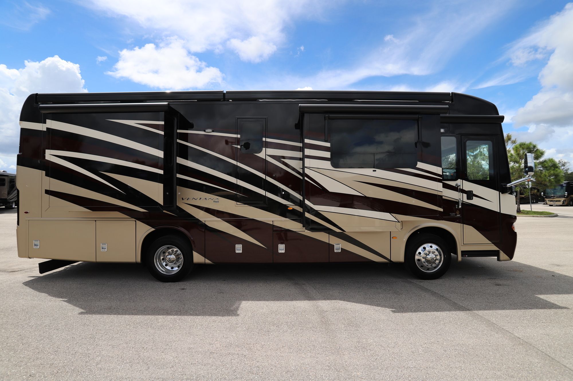 New 2021 Newmar Ventana 3407 Class A  For Sale