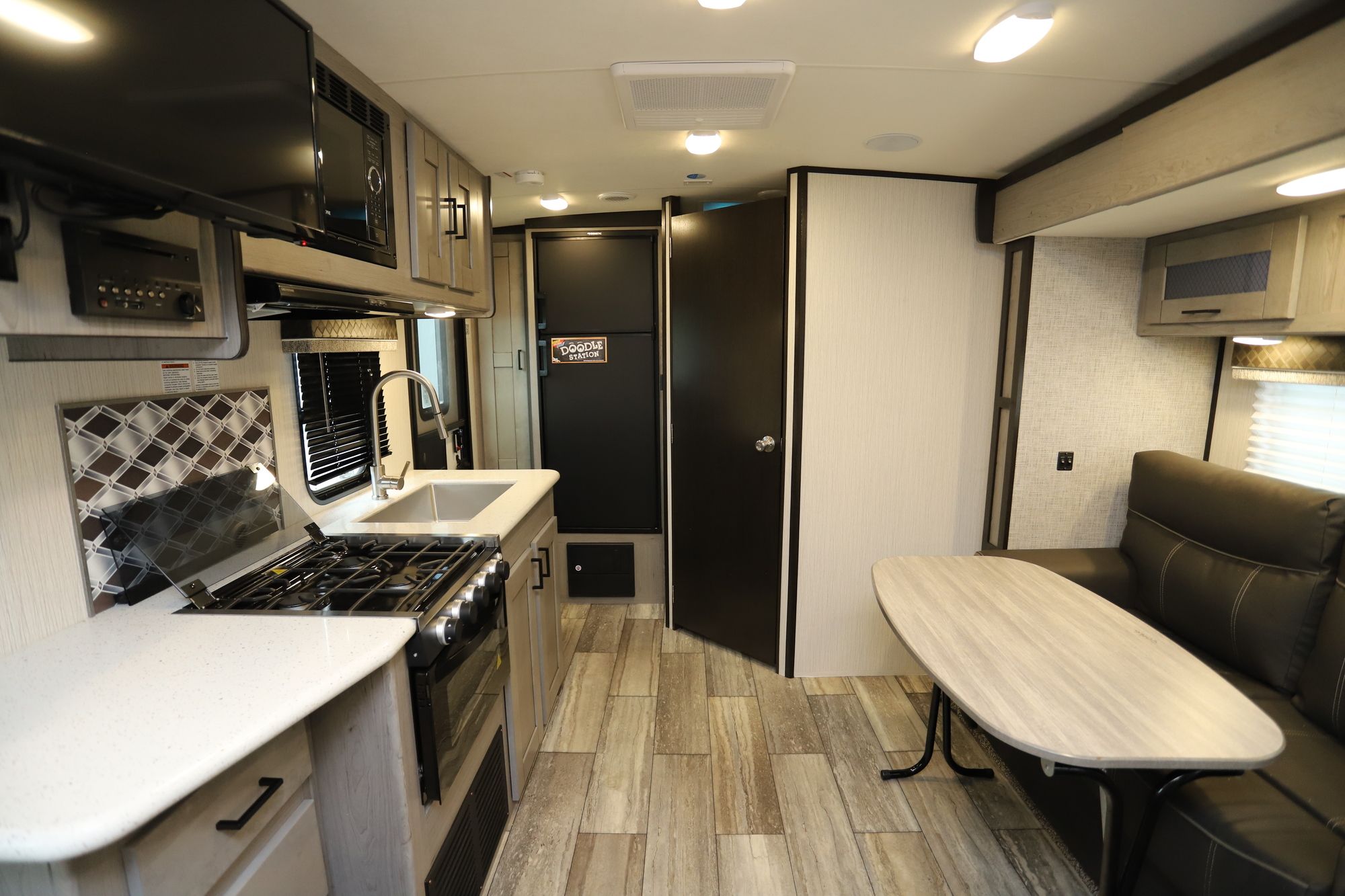 New 2021 Heartland Rv North Trail 21RBSS Travel Trailer  For Sale