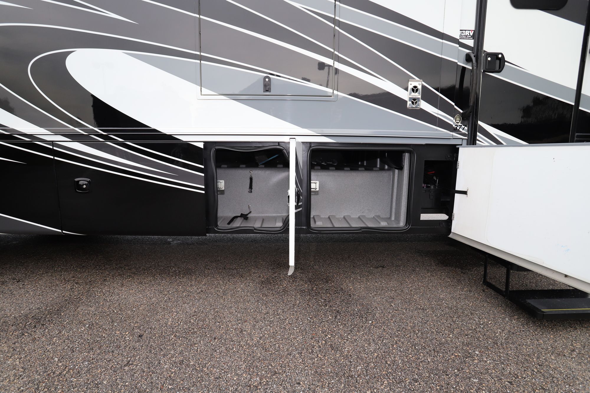 Used 2016 Forest River Georgetown Xl 377XL Class A  For Sale