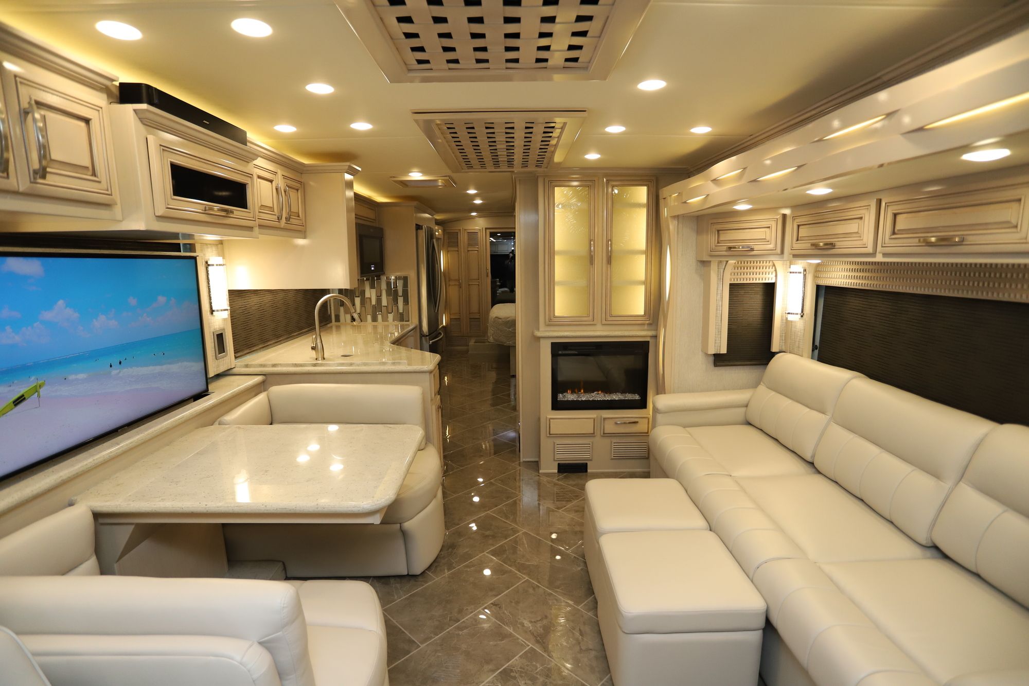 New 2021 Newmar New Aire 3543 Class A  For Sale