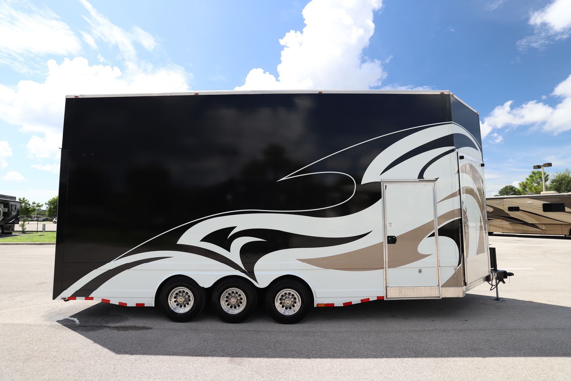 Used 2015 Renegade Rv Stacker 25 V NOSE Co  For Sale