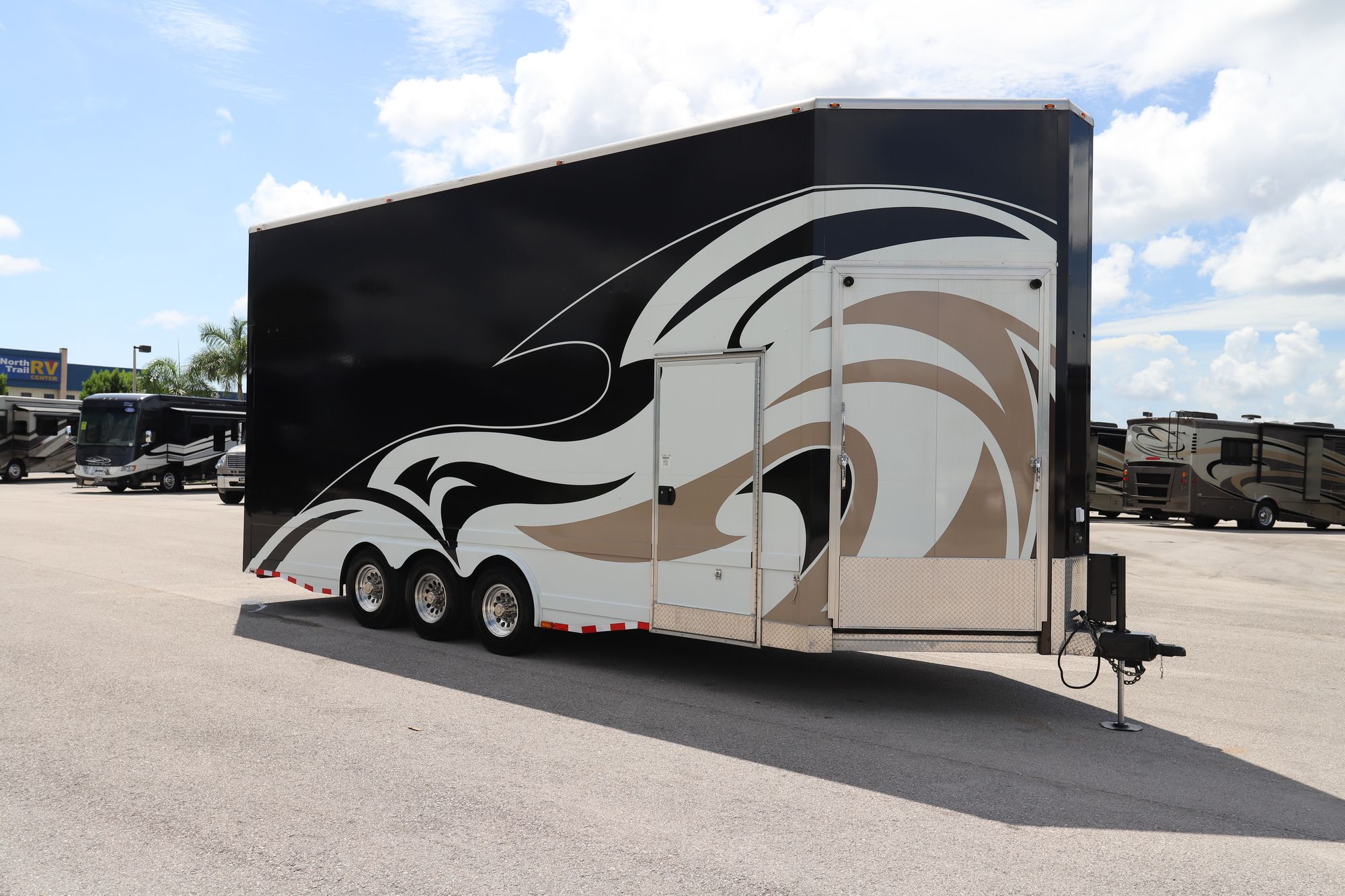 Used 2015 Renegade Rv Stacker 25 V NOSE Co  For Sale