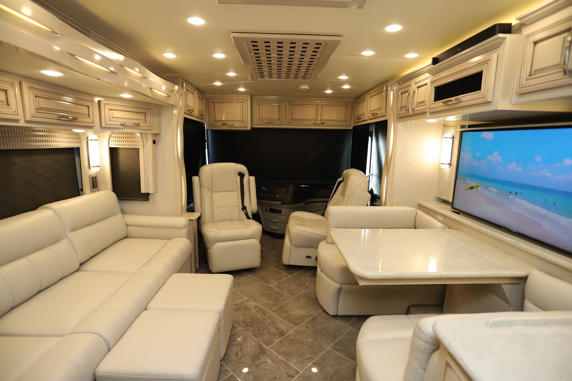 New 2021 Newmar New Aire 3543 Class A  For Sale