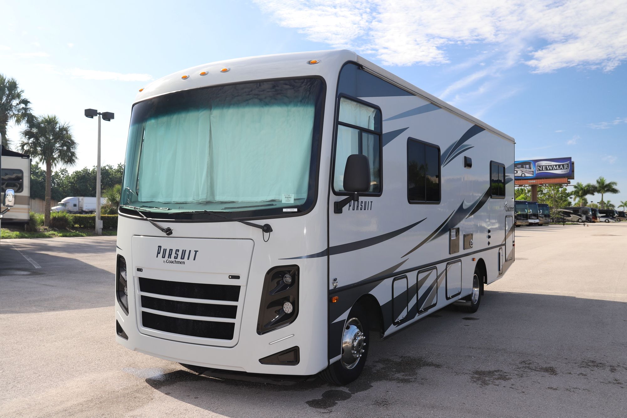 Used 2020 Coachmen Pursuit 27XPS Class A  For Sale