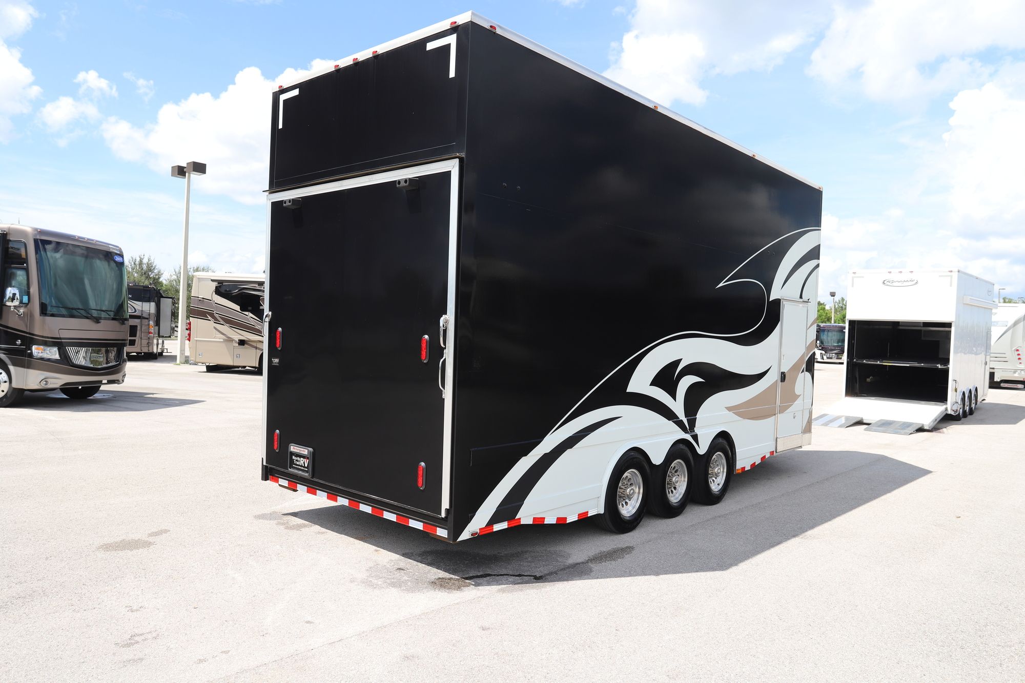 Used 2015 Renegade Rv Stacker 25 V NOSE Co  For Sale