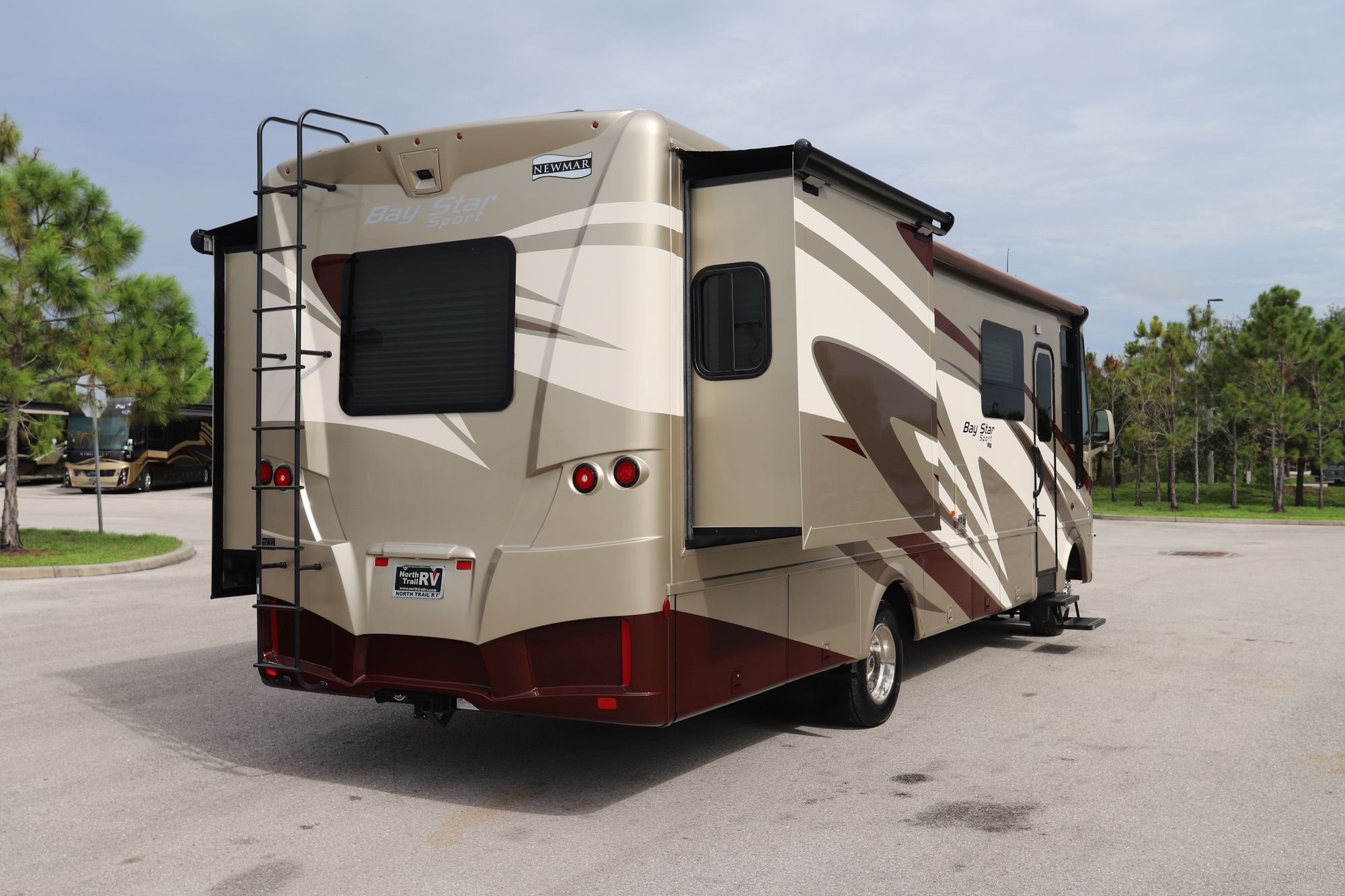 New 2021 Newmar Bay Star Sport 3014 Class A  For Sale