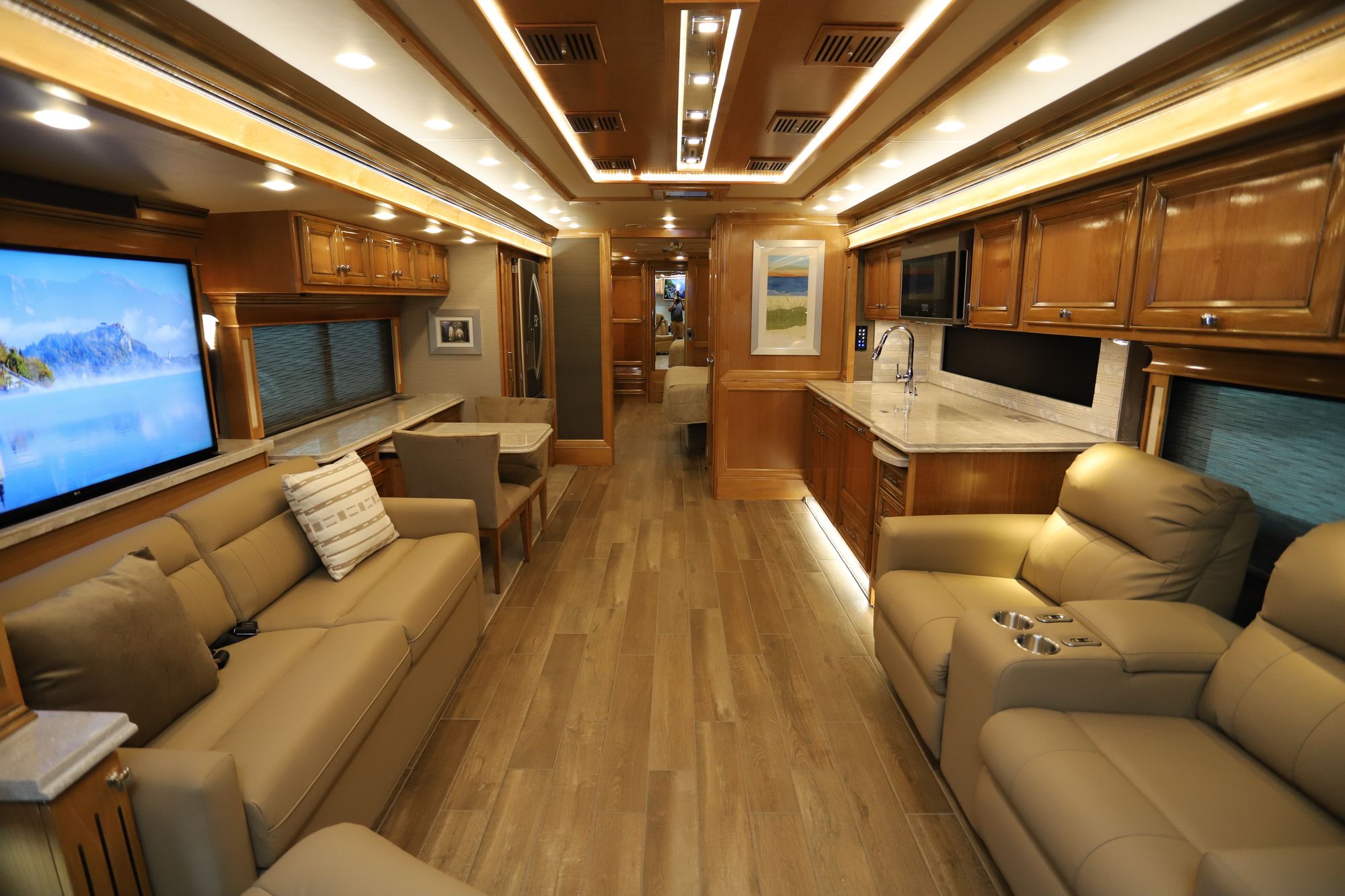 New 2021 Tiffin Motor Homes Phaeton 40IH Class A  For Sale