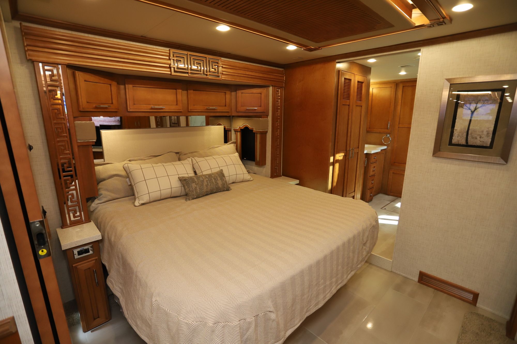 New 2021 Newmar Ventana 4369 Class A  For Sale