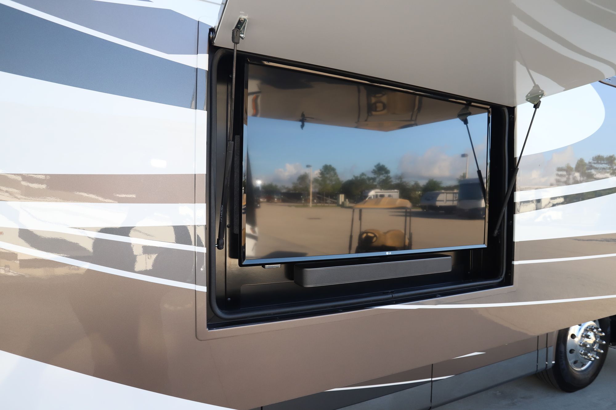 New 2021 Tiffin Motor Homes Allegro Bus 45OPP Class A  For Sale