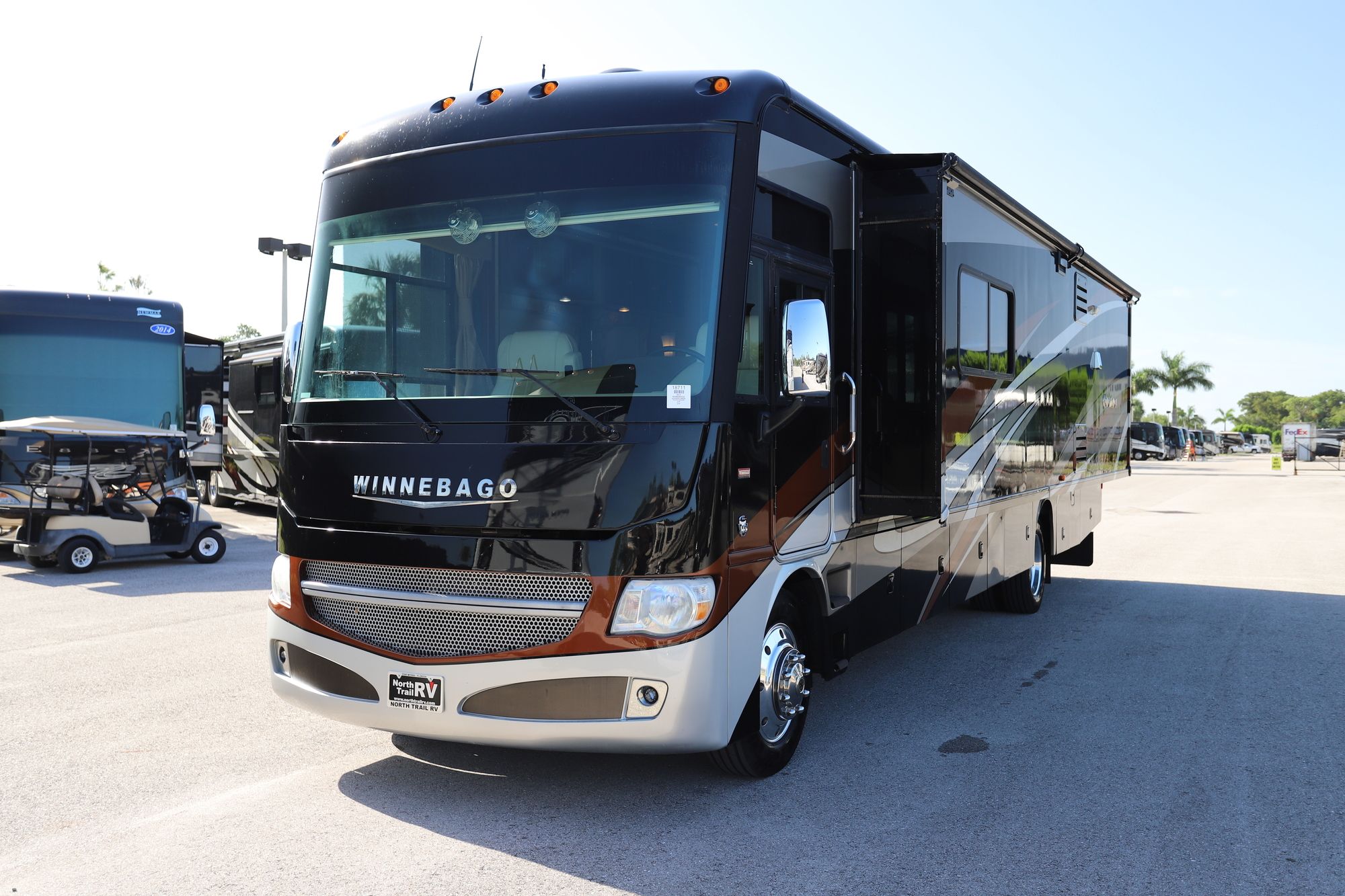 Used 2013 Winnebago Adventurer 37F Class A  For Sale