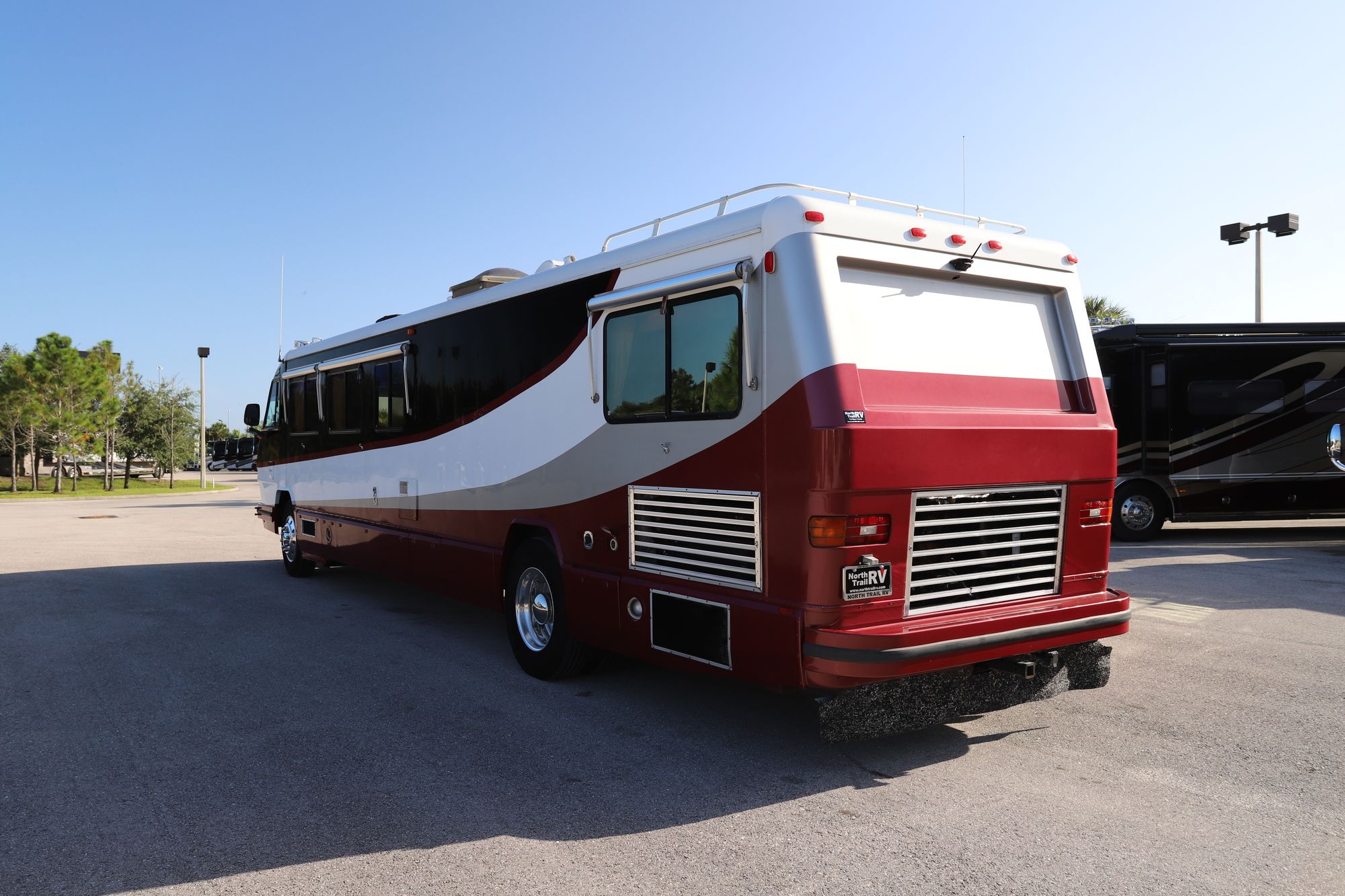 Used 1987 Foretravel Grand Villa 40SBD Class A  For Sale